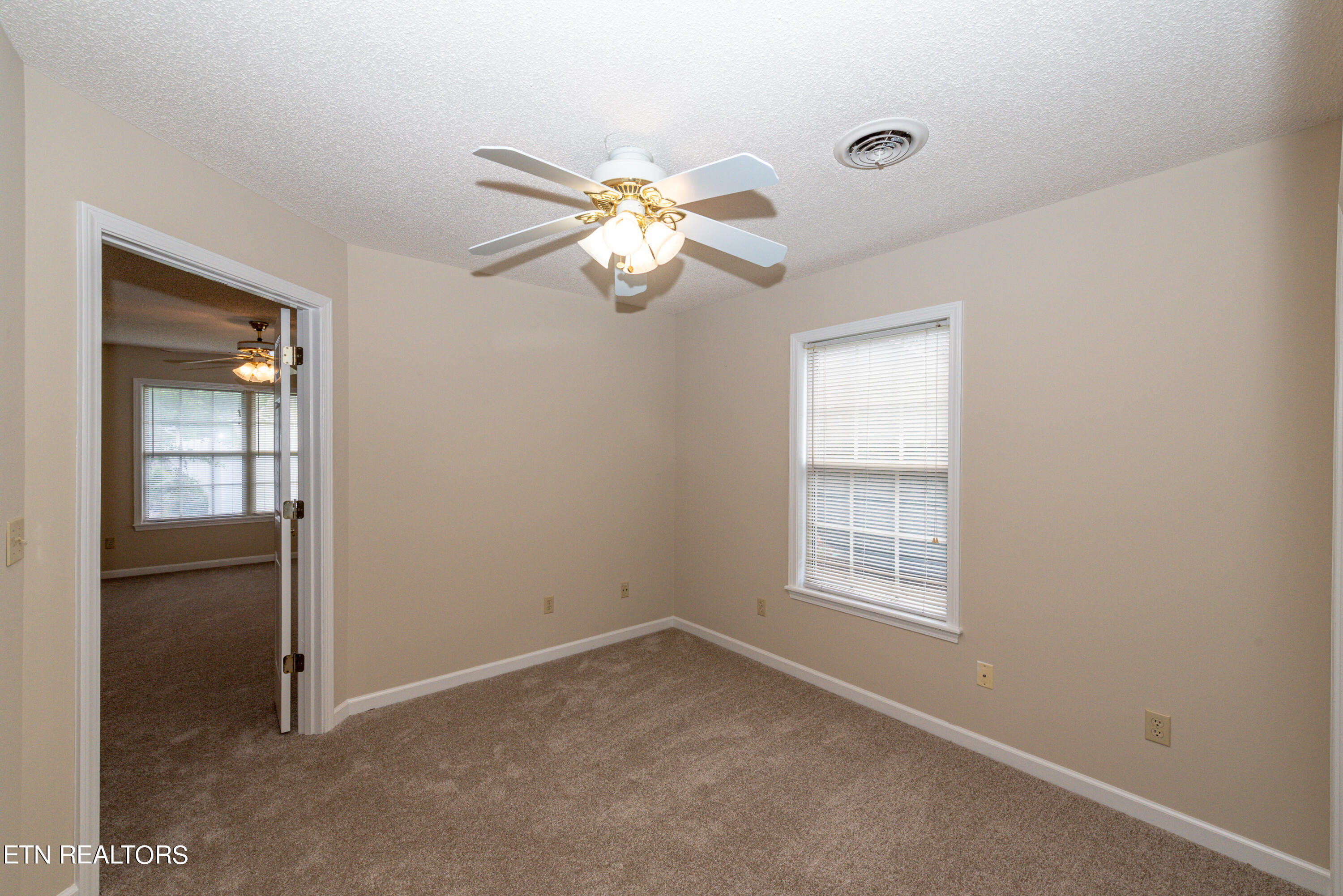 417 Exeter Court
