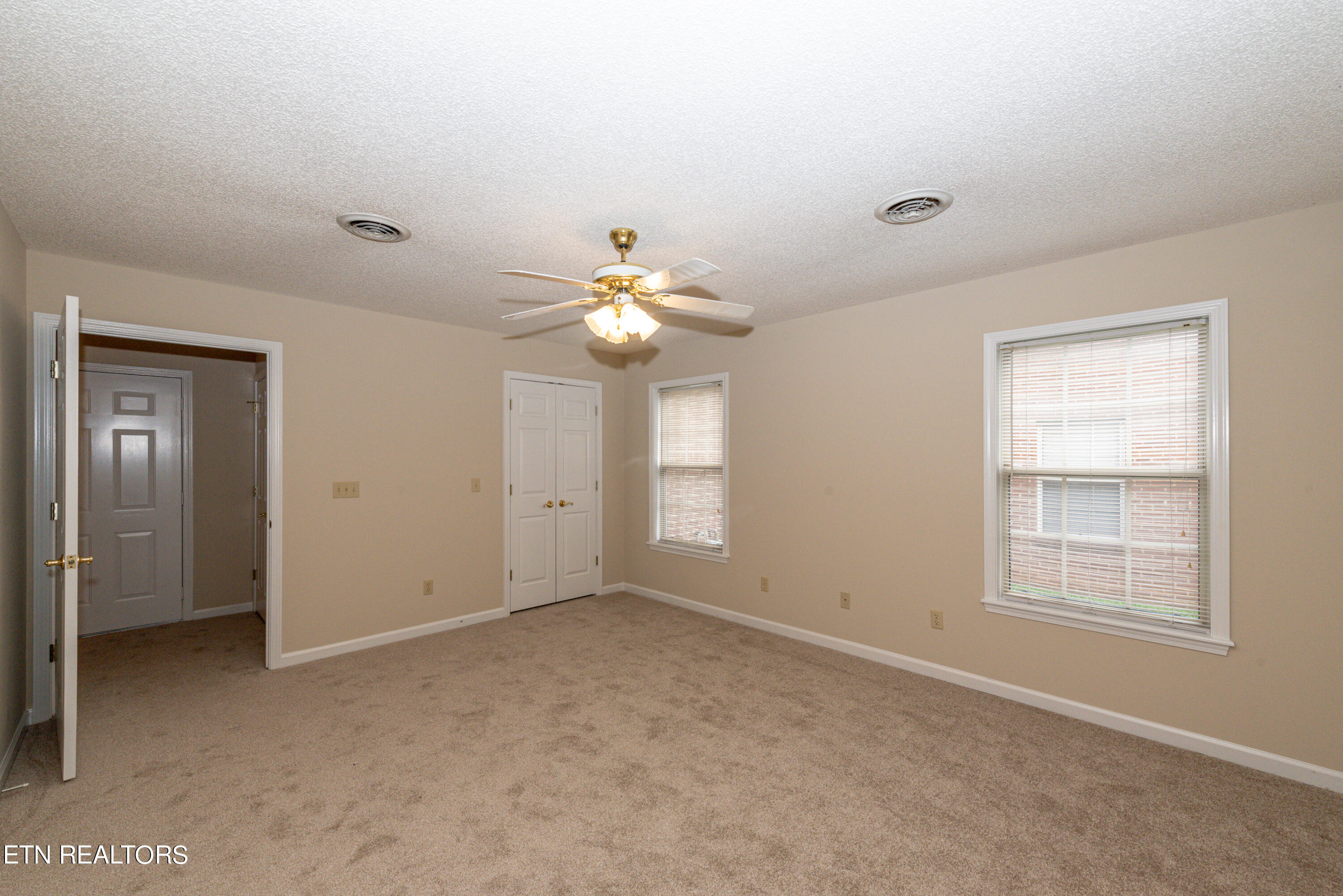 417 Exeter Court