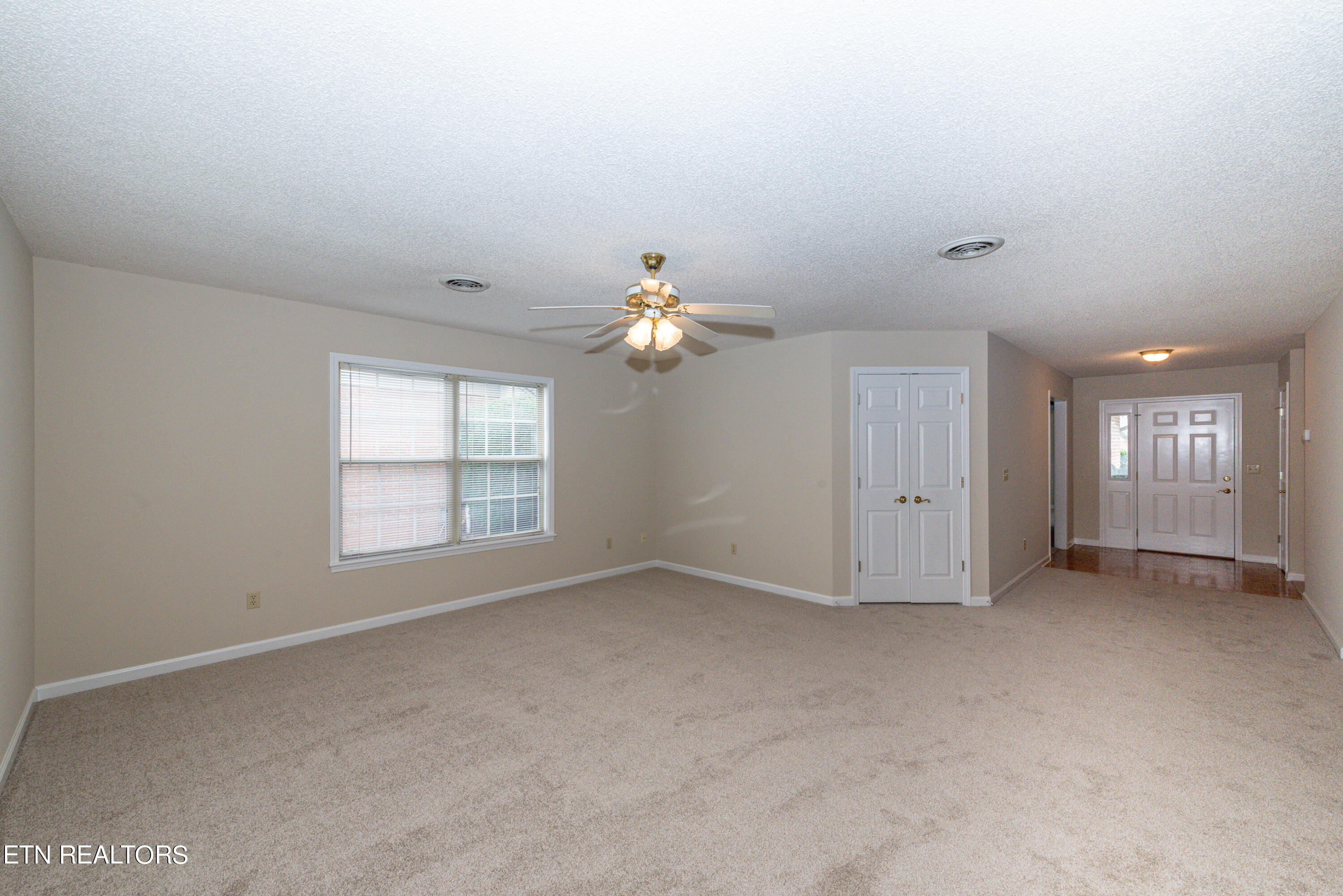 417 Exeter Court