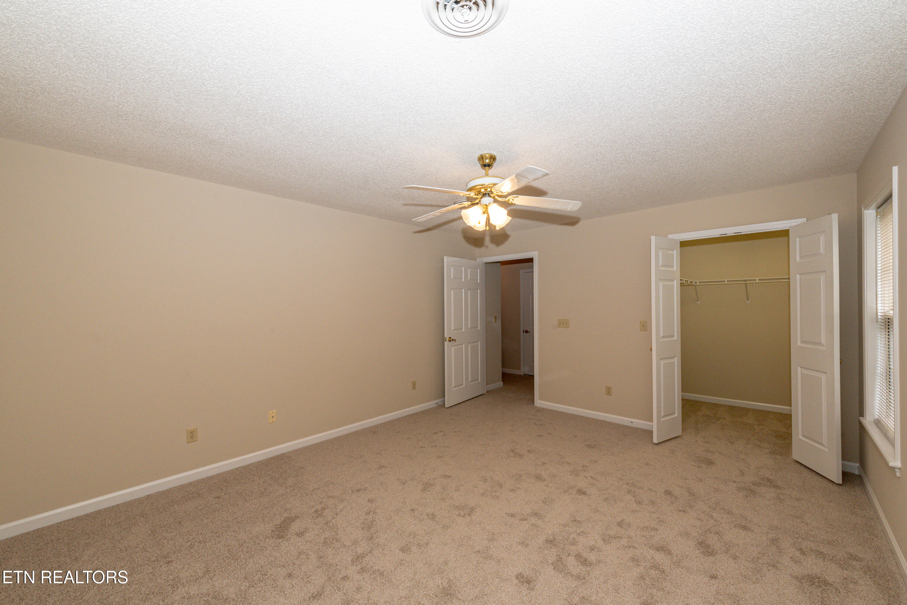 417 Exeter Court