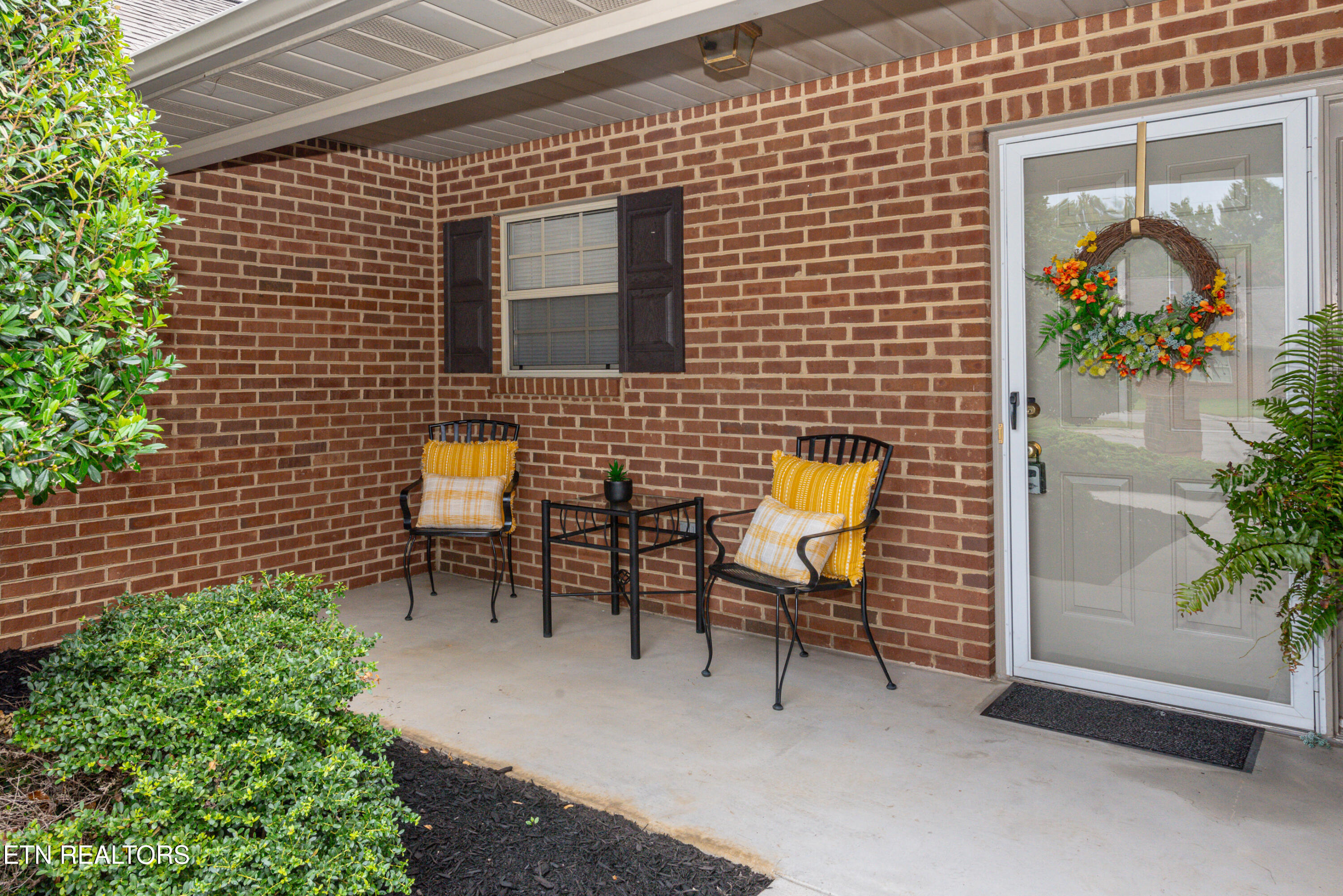 417 Exeter Court