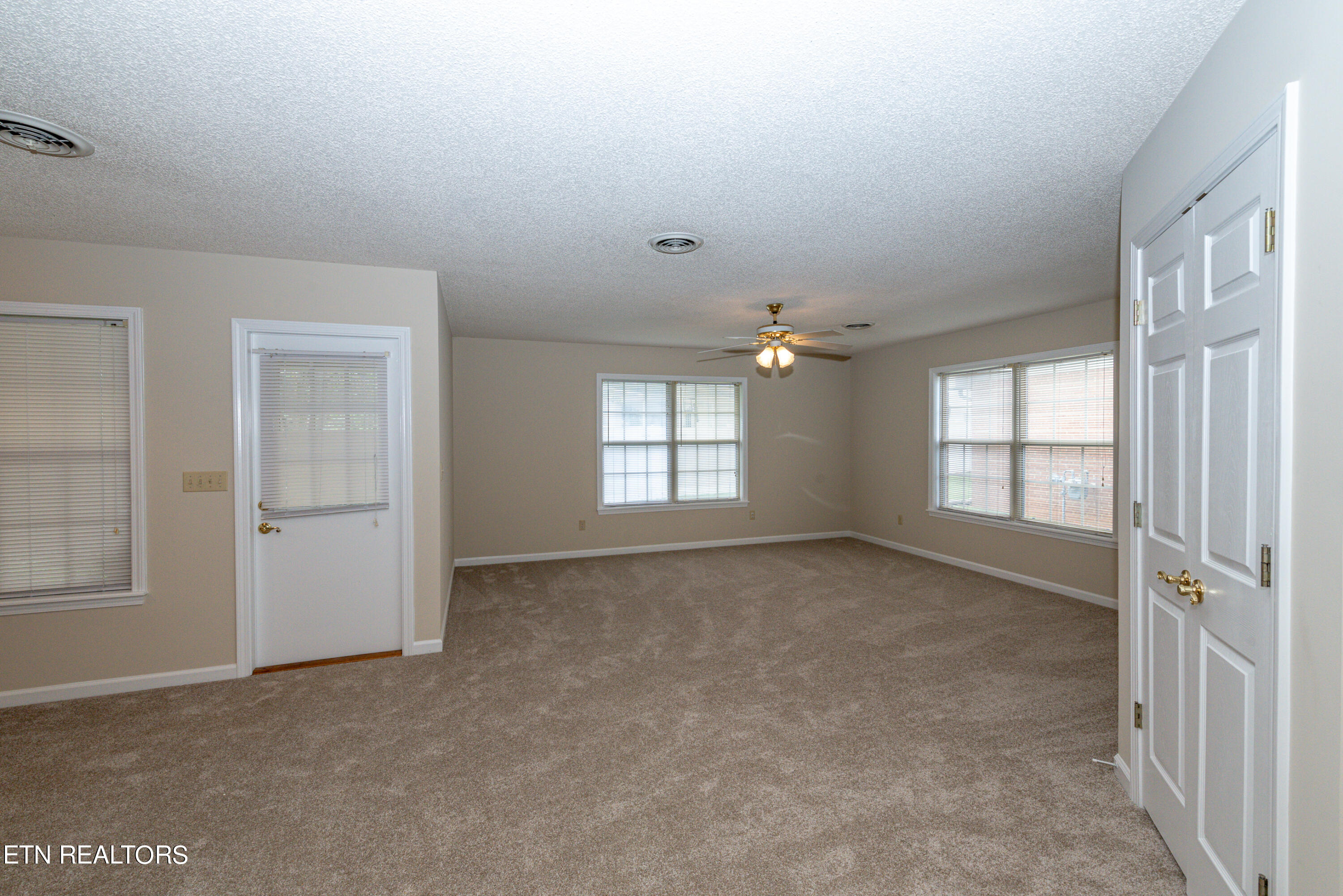 417 Exeter Court