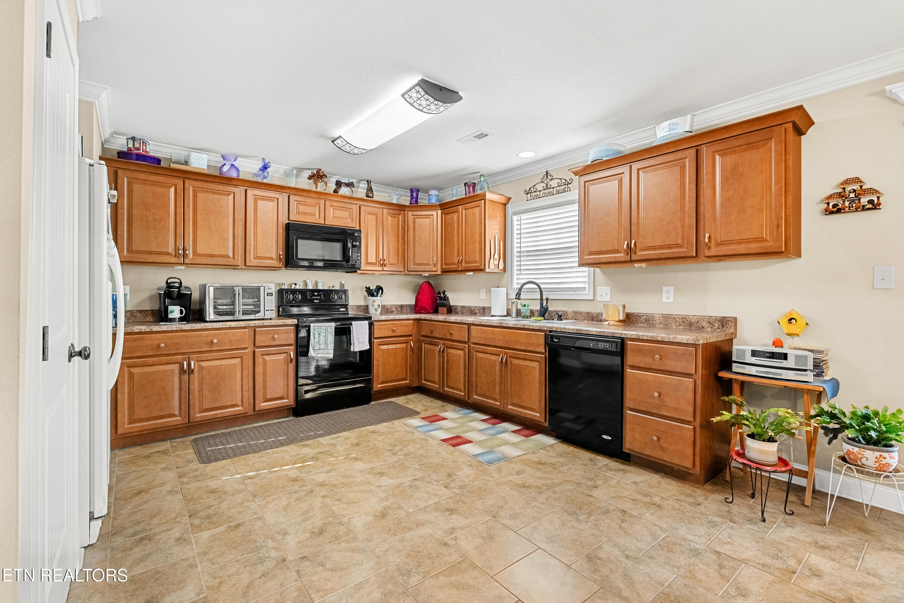 2621 Big Springs Rd