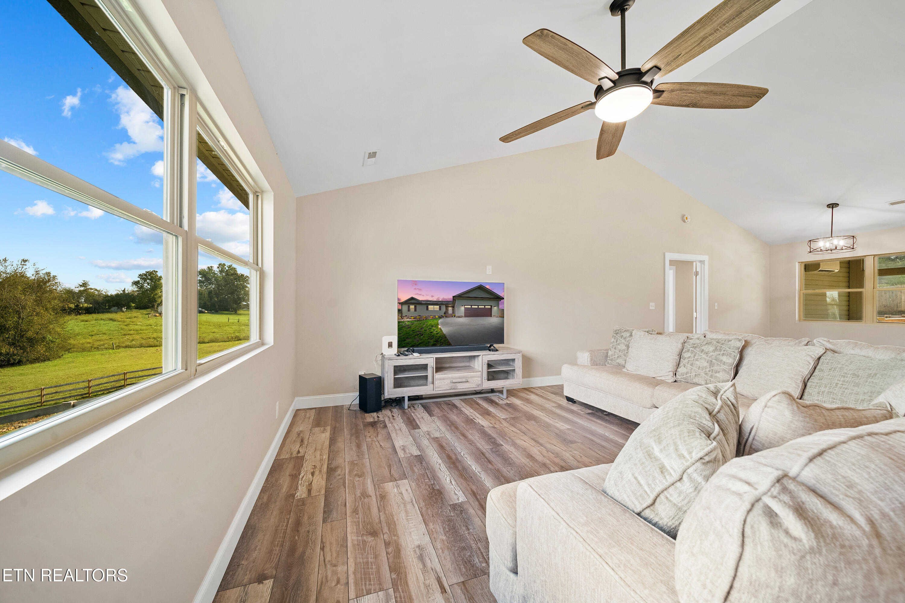 1322 Marble Hill Rd