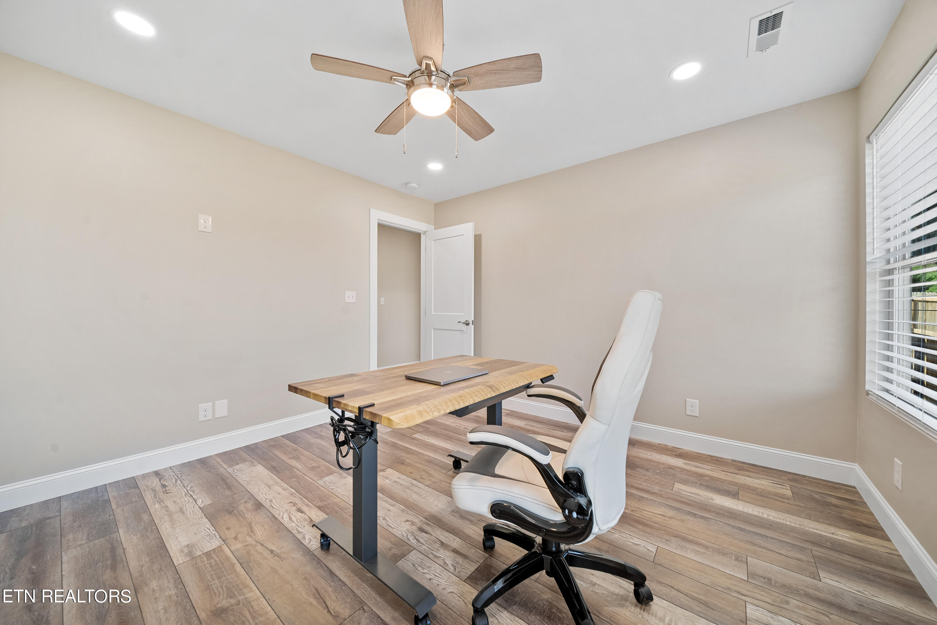 1322 Marble Hill Rd
