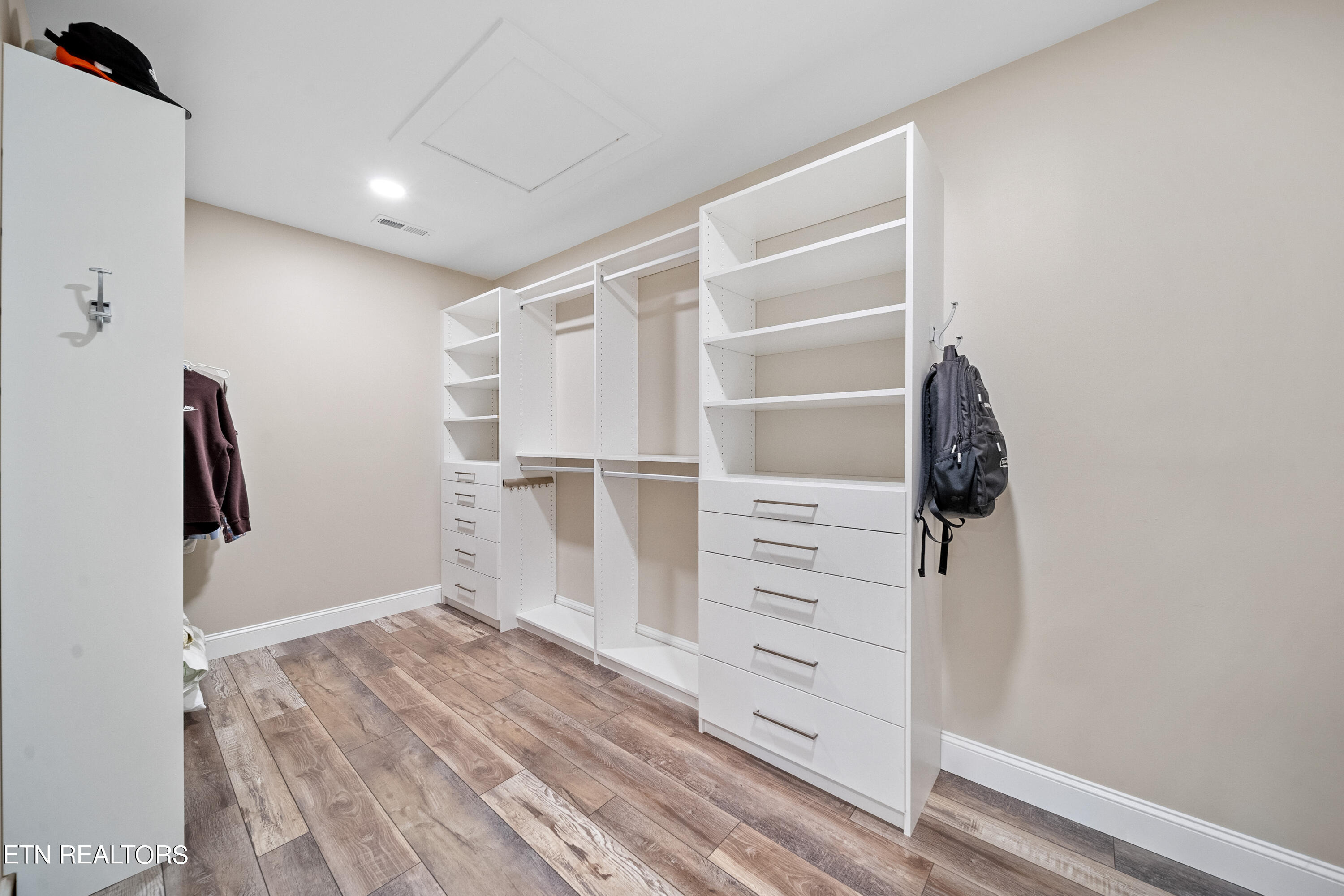 1322 Marble Hill Rd