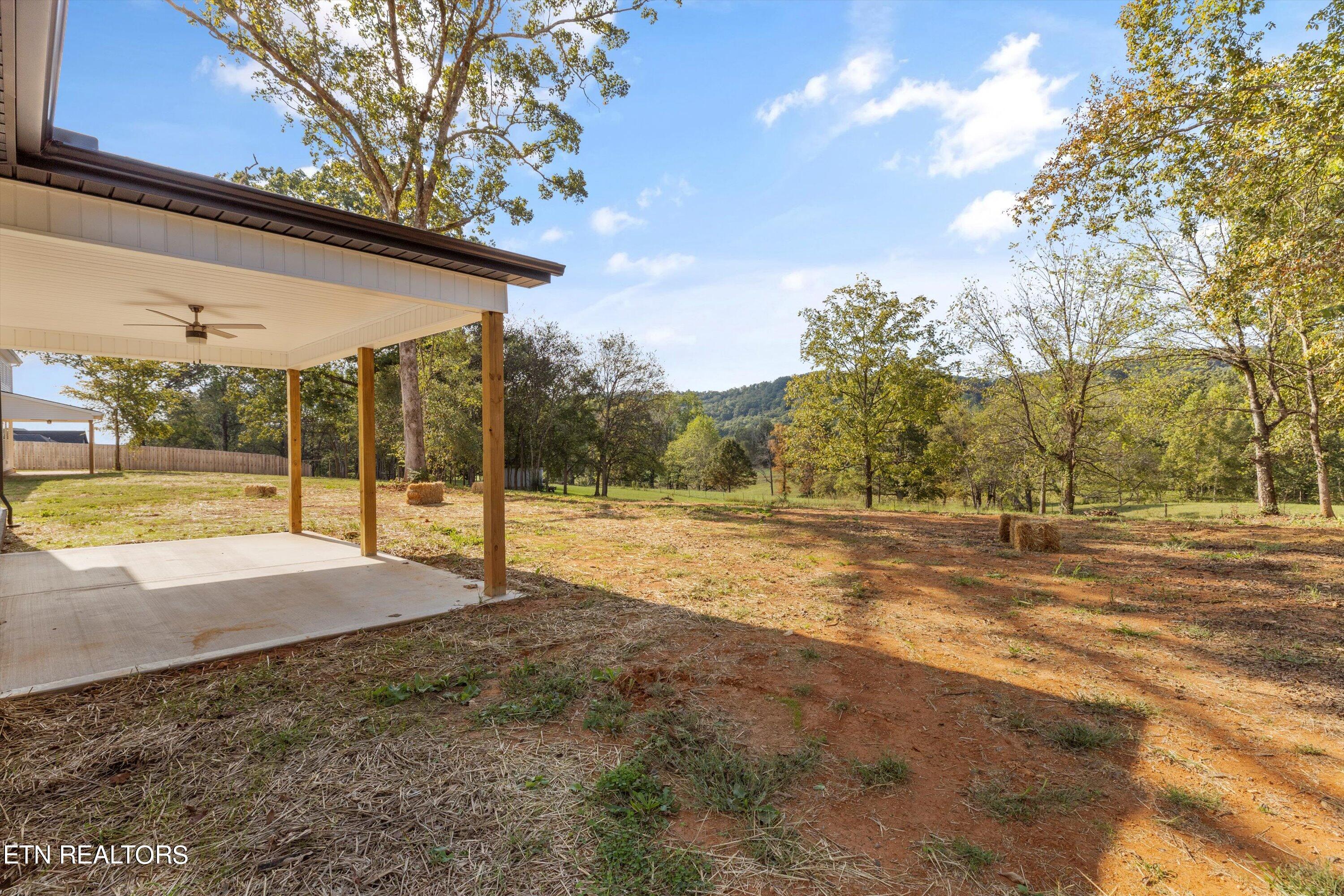 5739 Mountain Vista Lane