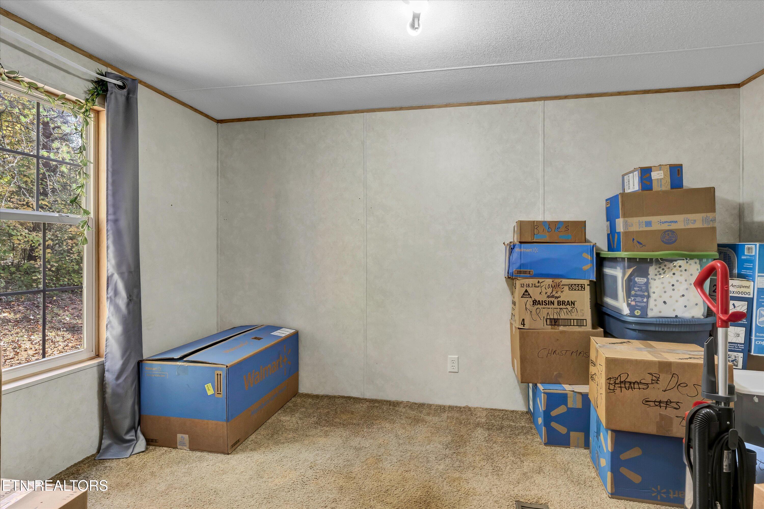 2848 6 Mile Rd
