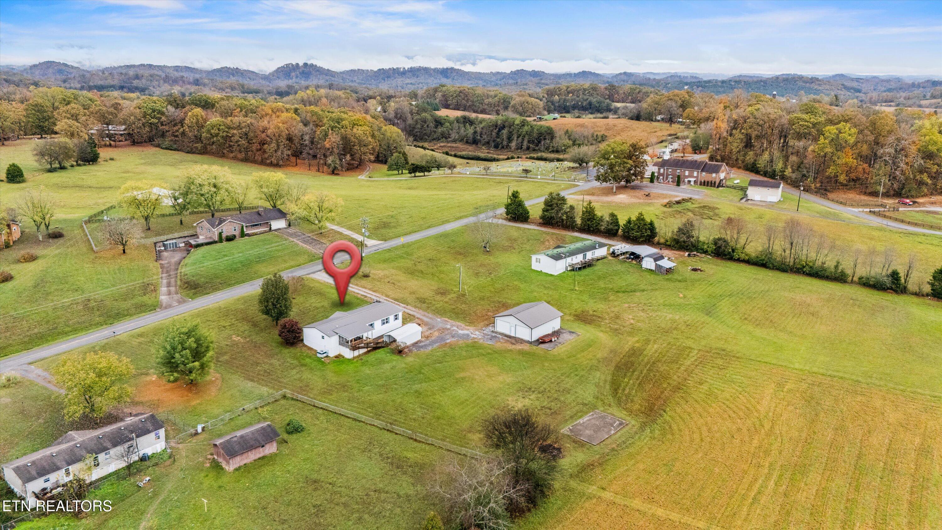 6429 Howard School Rd