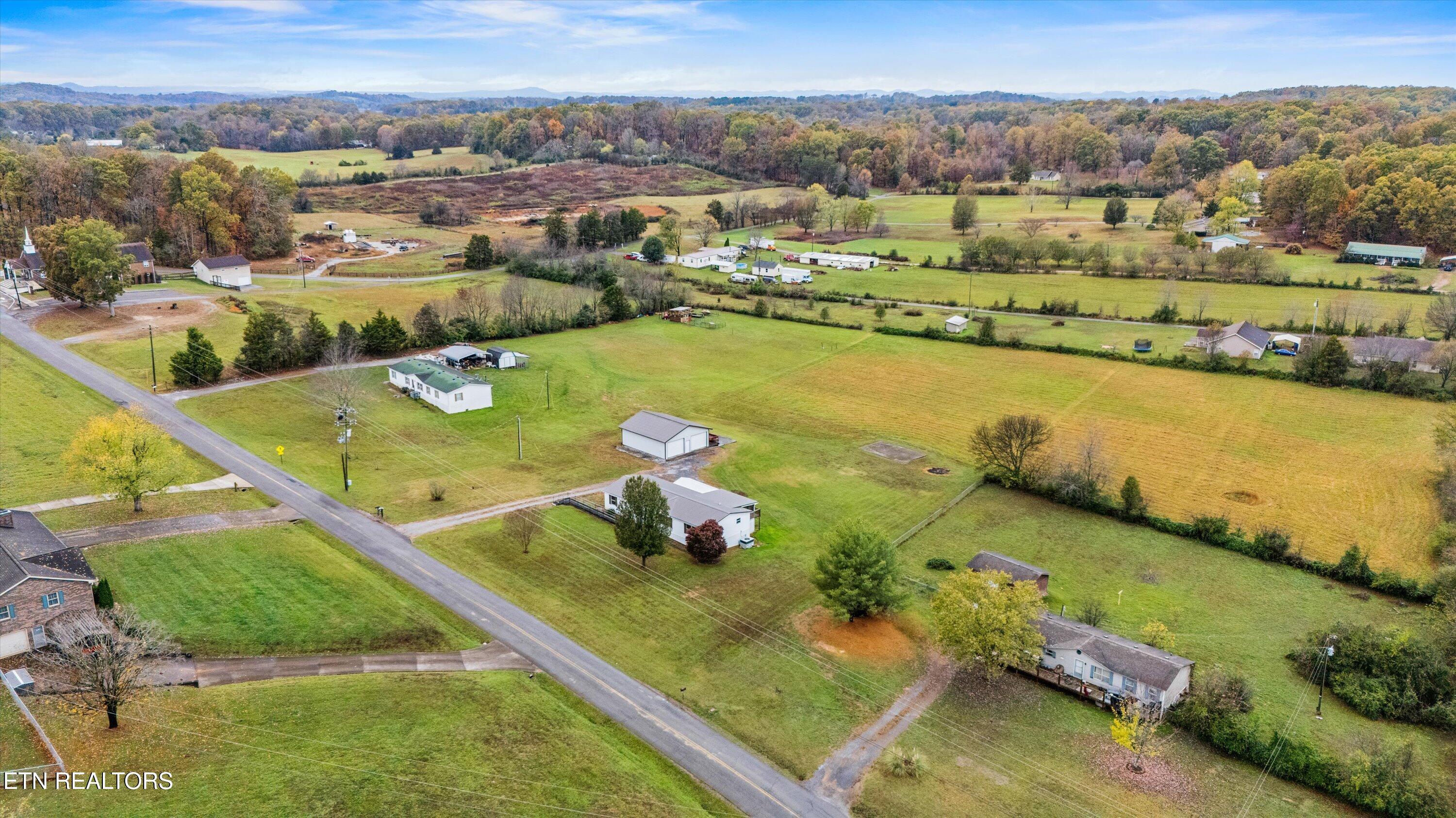 6429 Howard School Rd