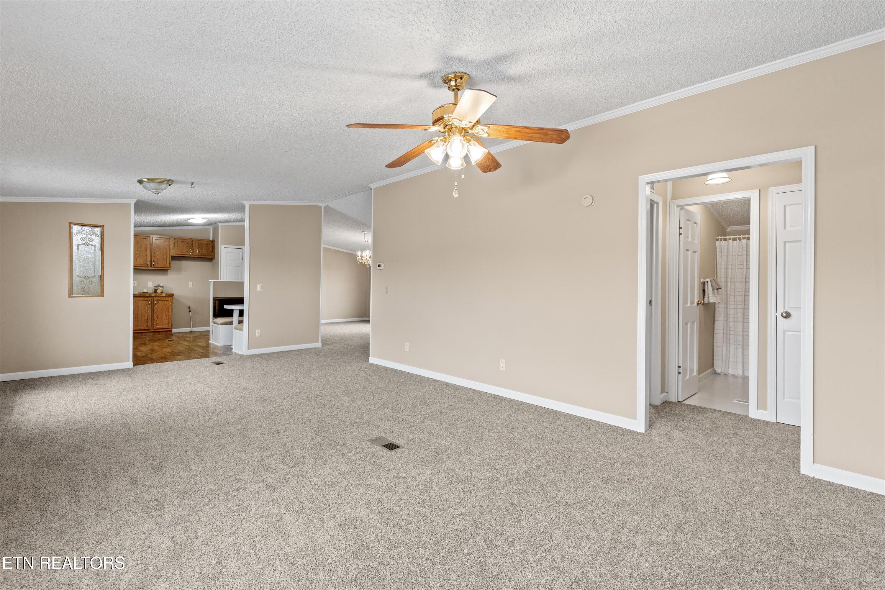 6429 Howard School Rd