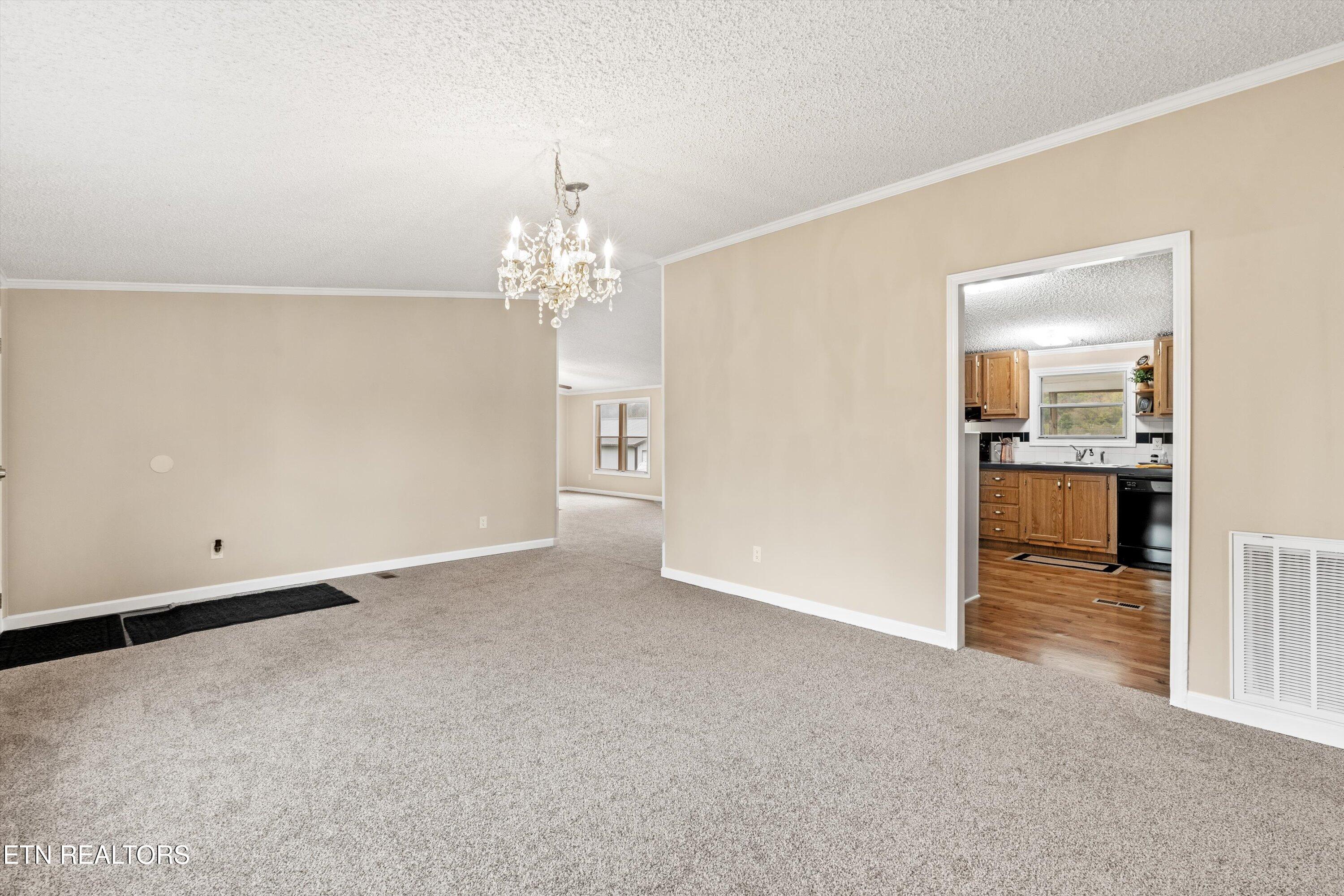 6429 Howard School Rd