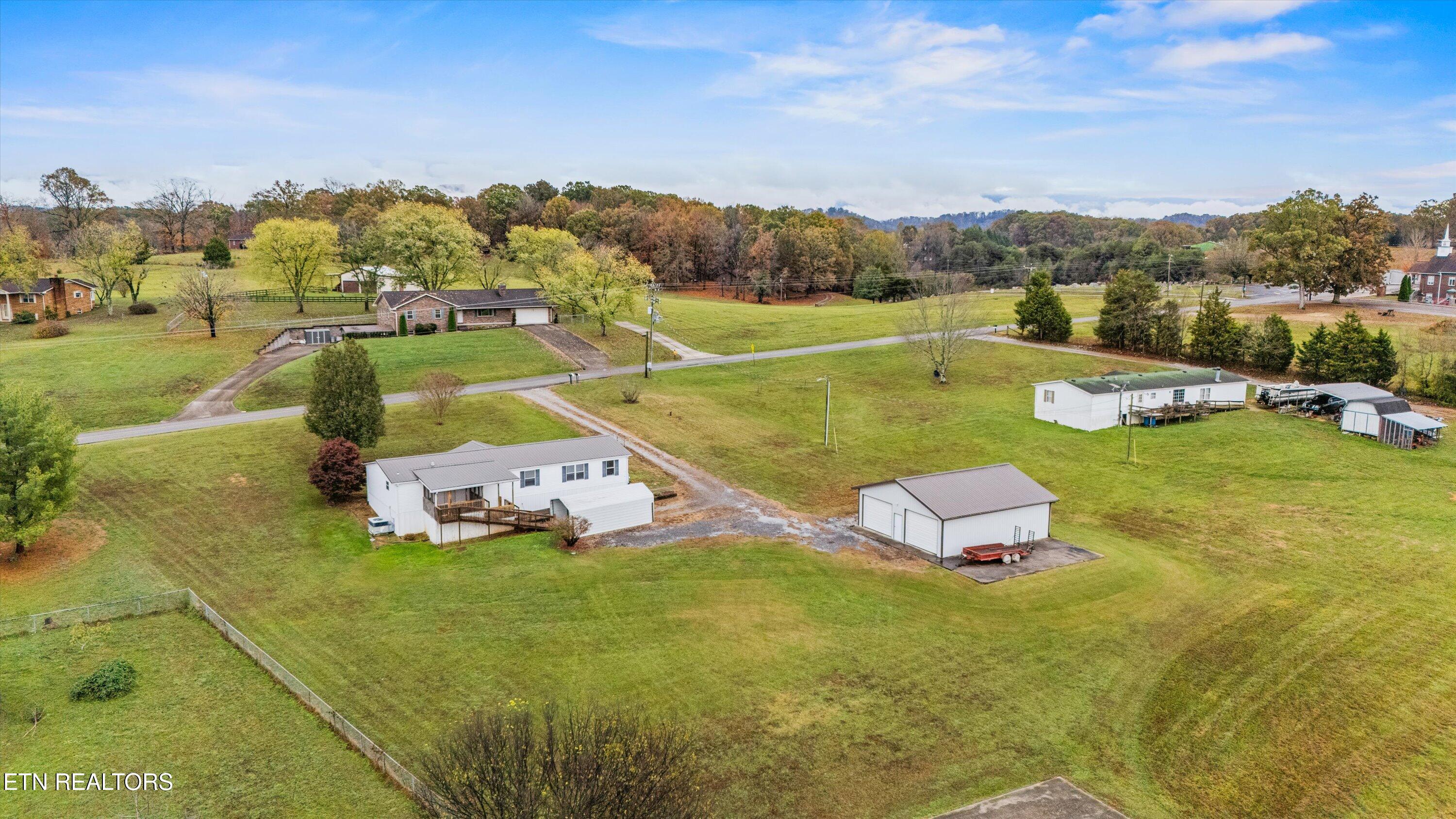 6429 Howard School Rd
