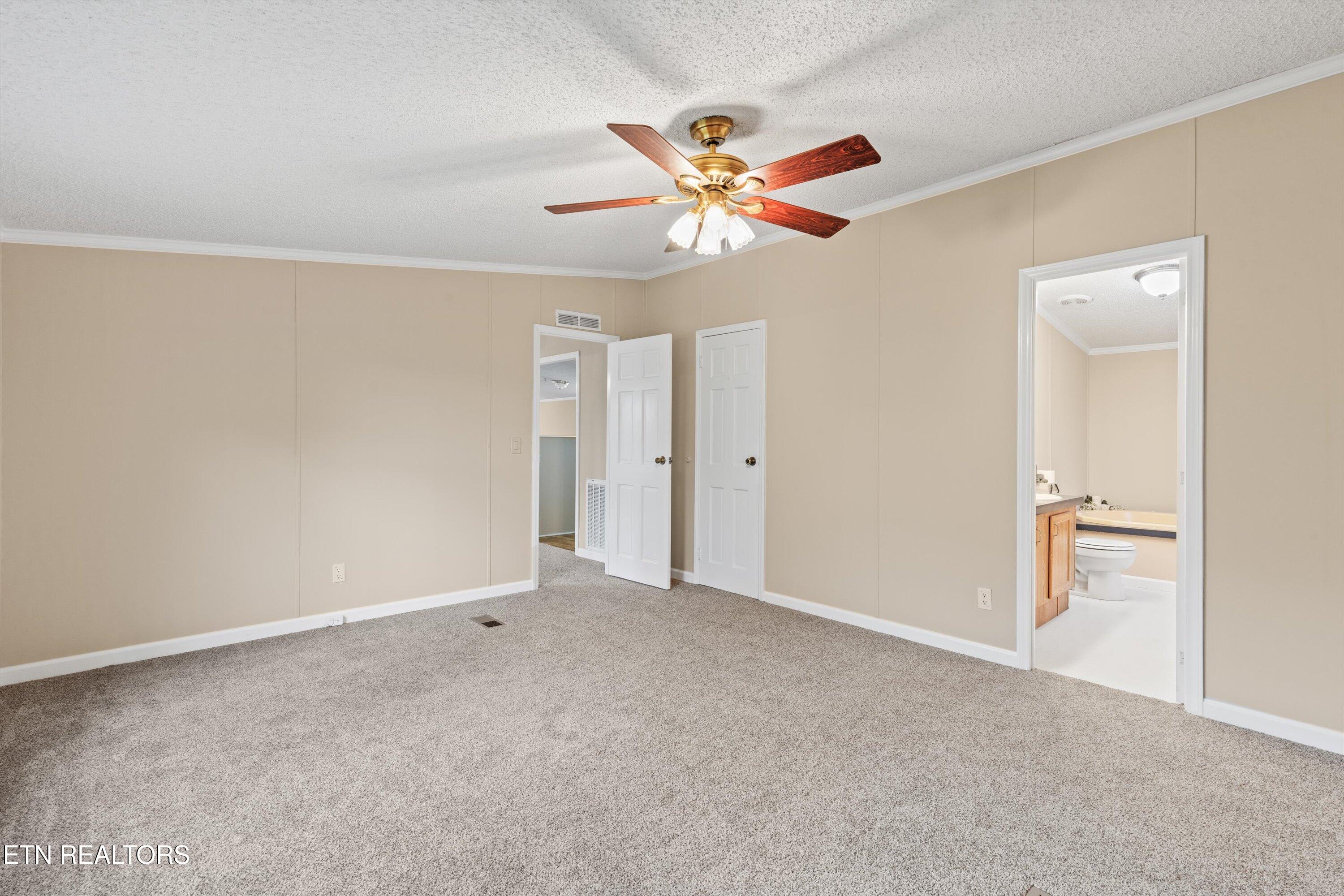6429 Howard School Rd