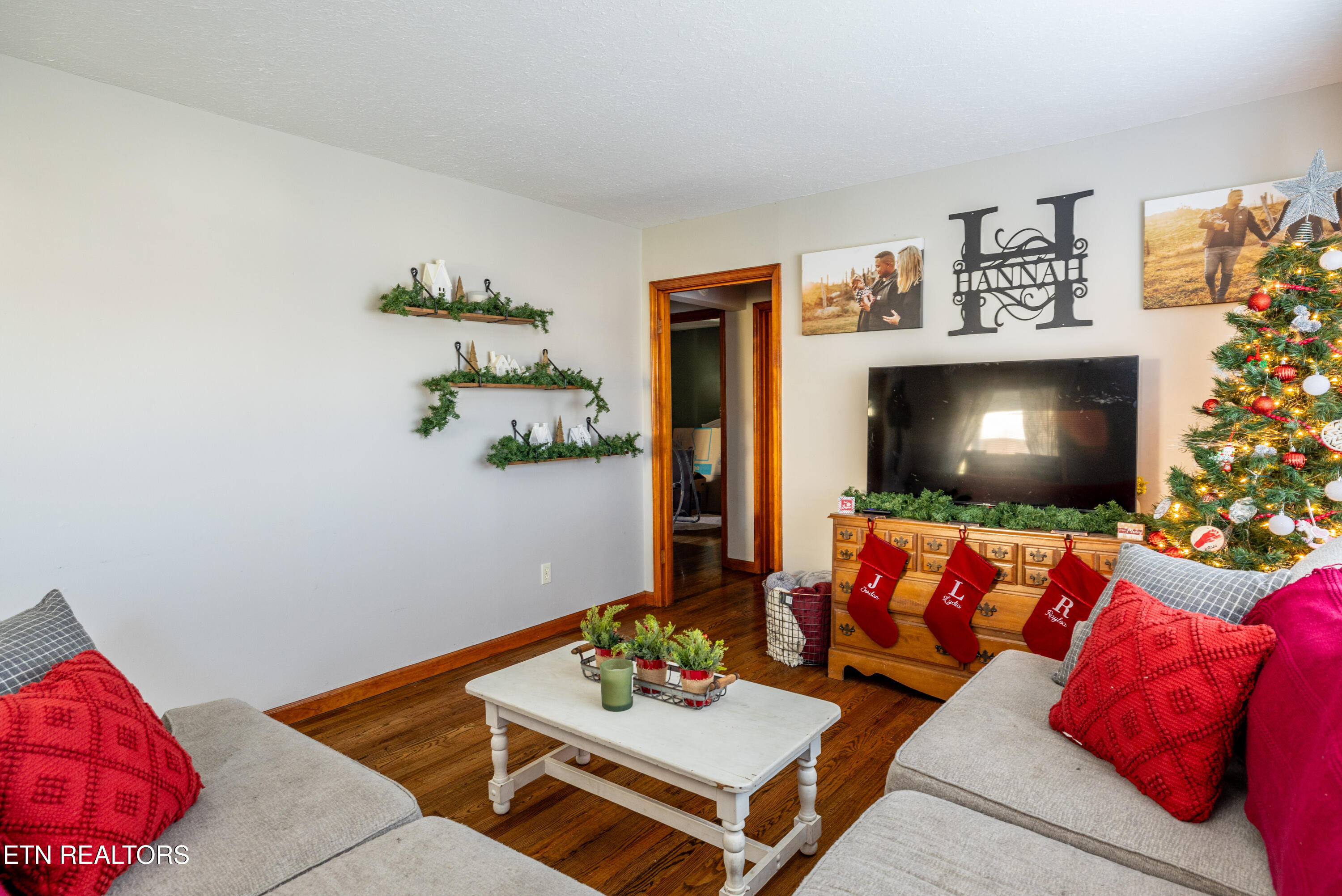 1504 English Ave