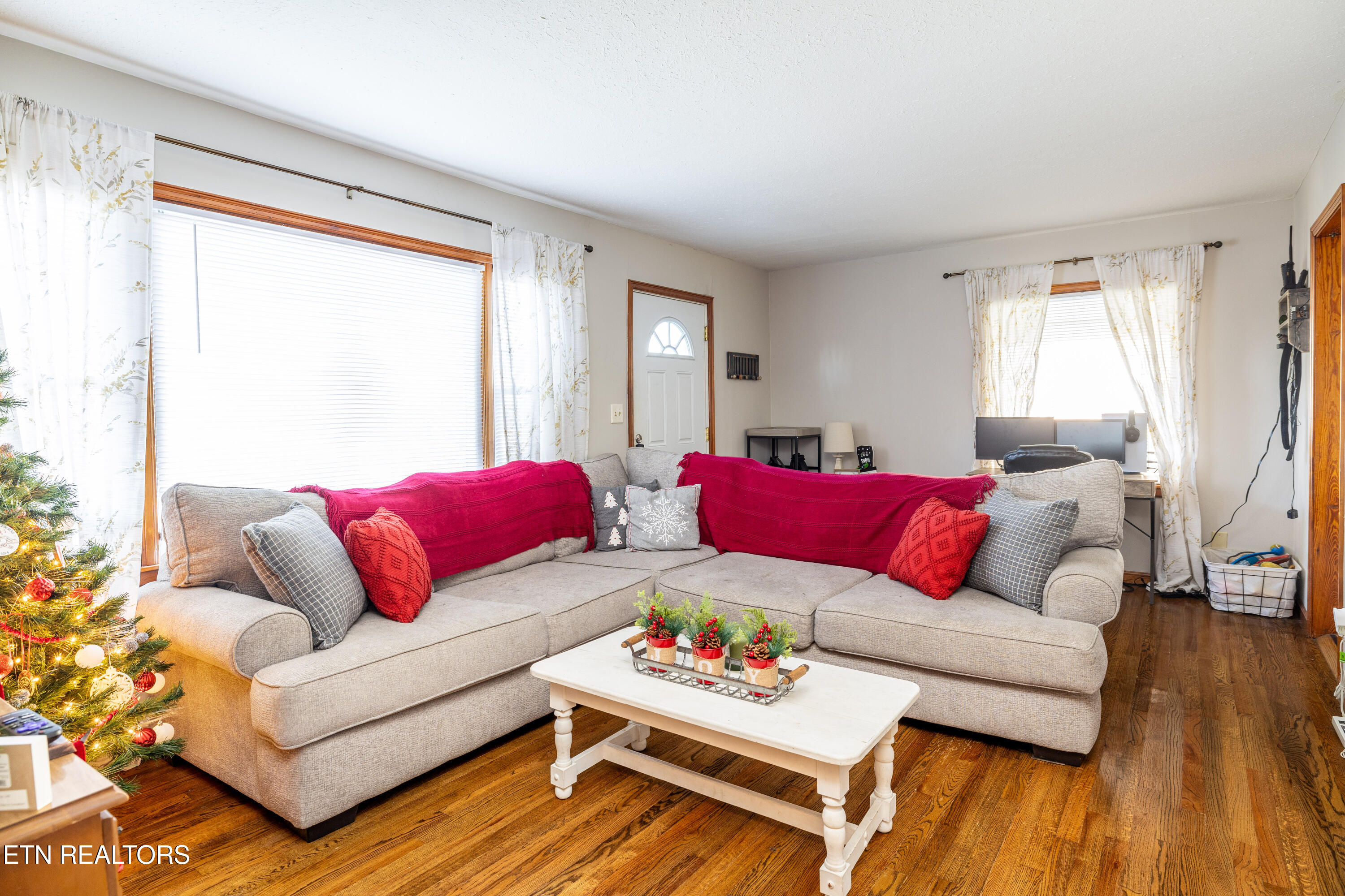 1504 English Ave