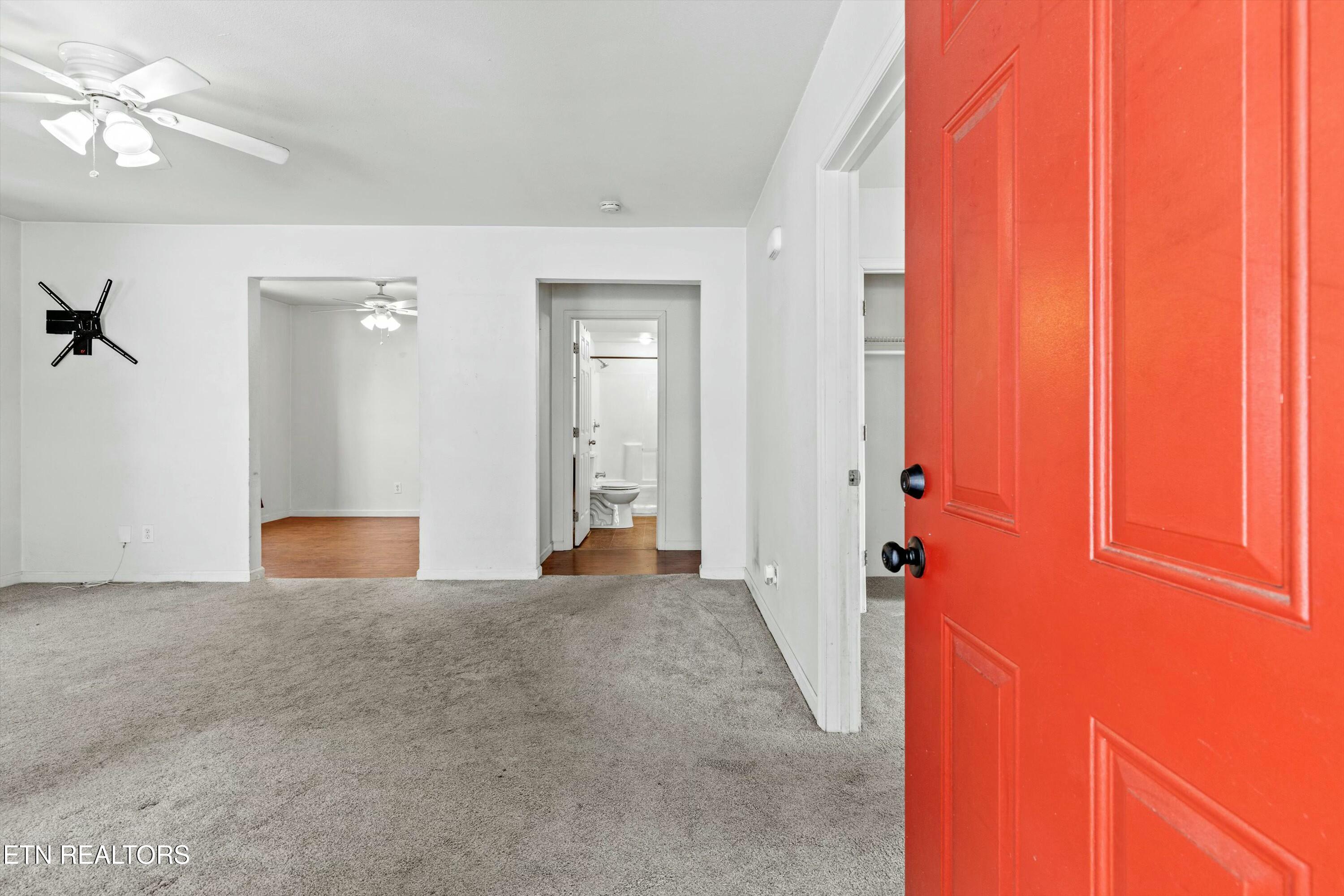 2020 Washington Pike