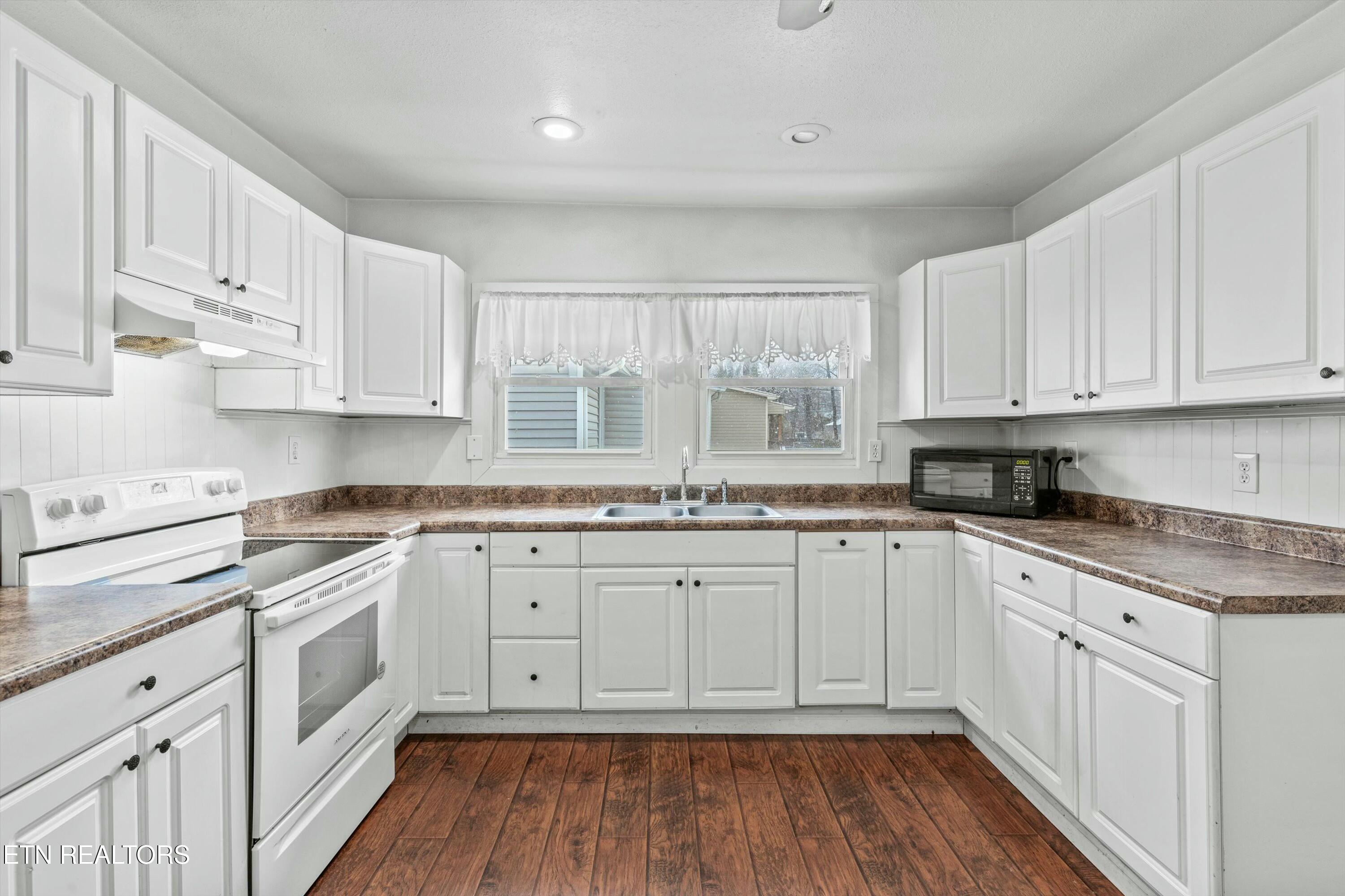 2020 Washington Pike