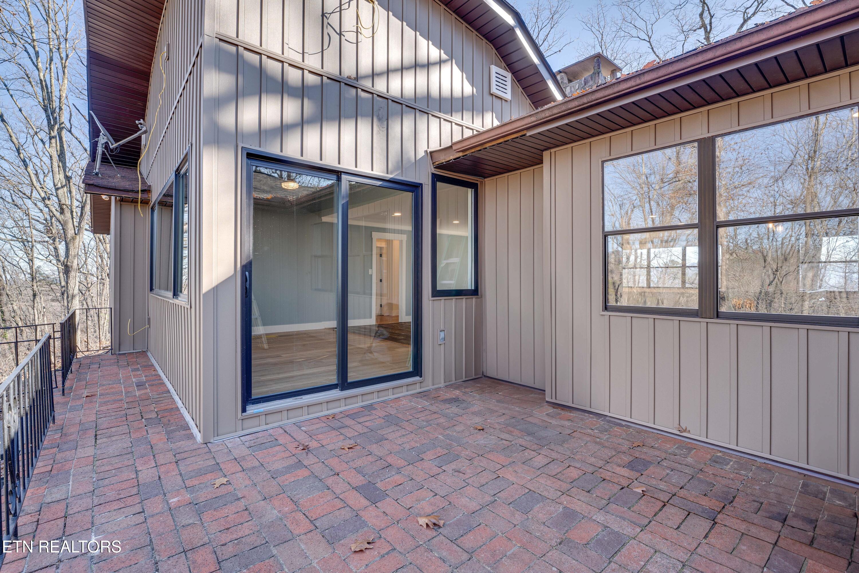 1246 Smoky Mountain View Drive