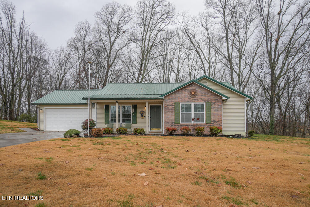 290 Crestwood Drive