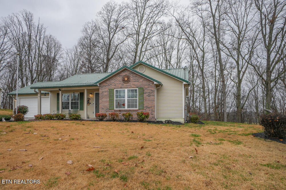 290 Crestwood Drive