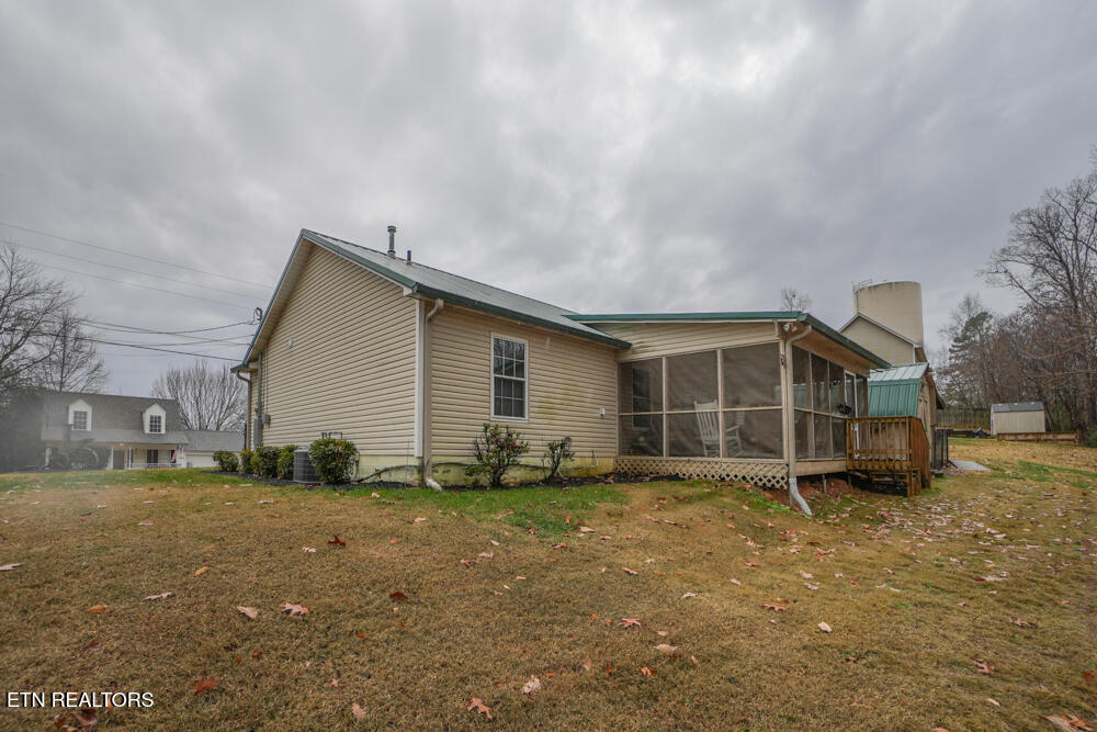 290 Crestwood Drive