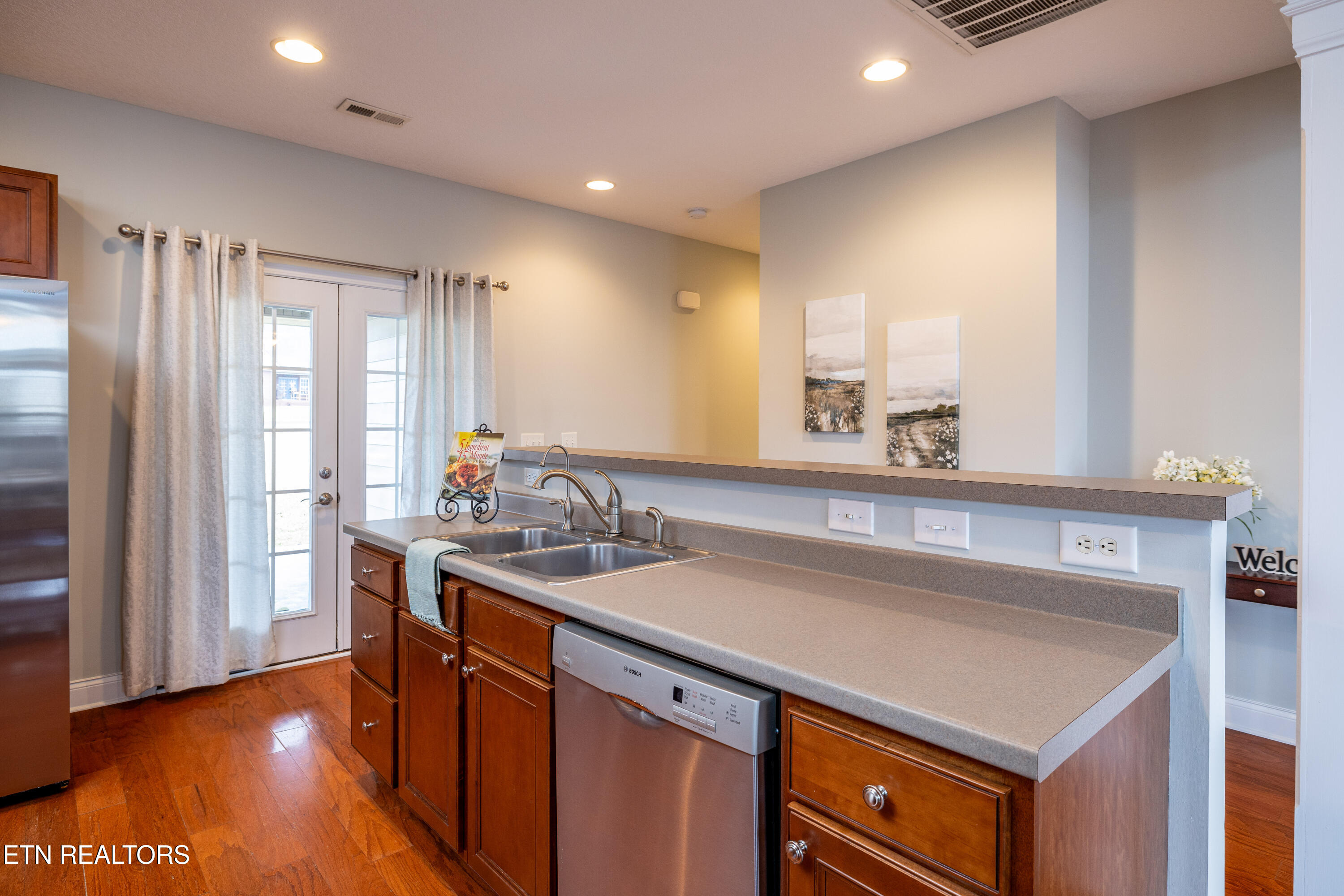 2368 Mccampbell Wells Way