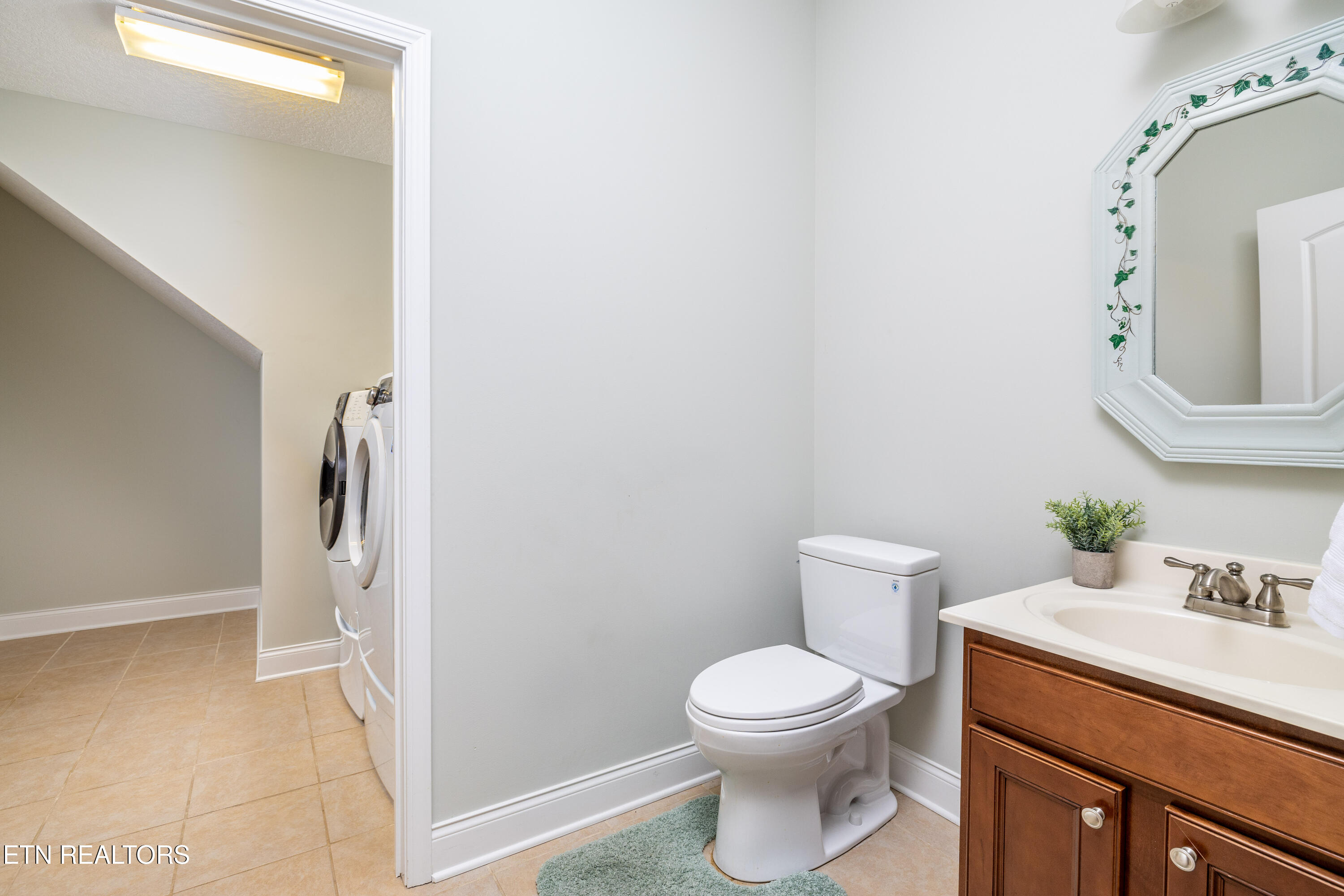 2368 Mccampbell Wells Way