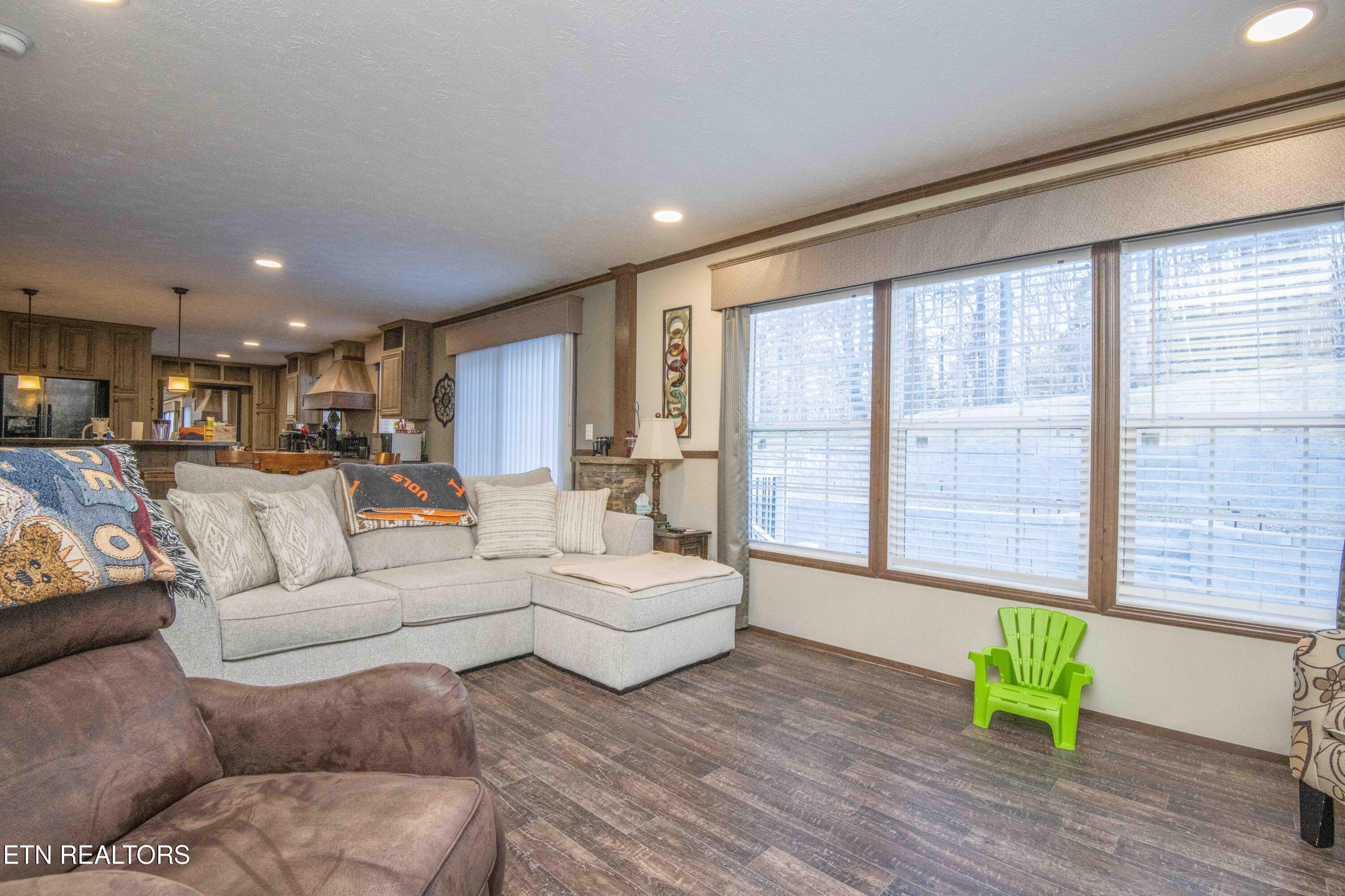 153 Powder House Rd
