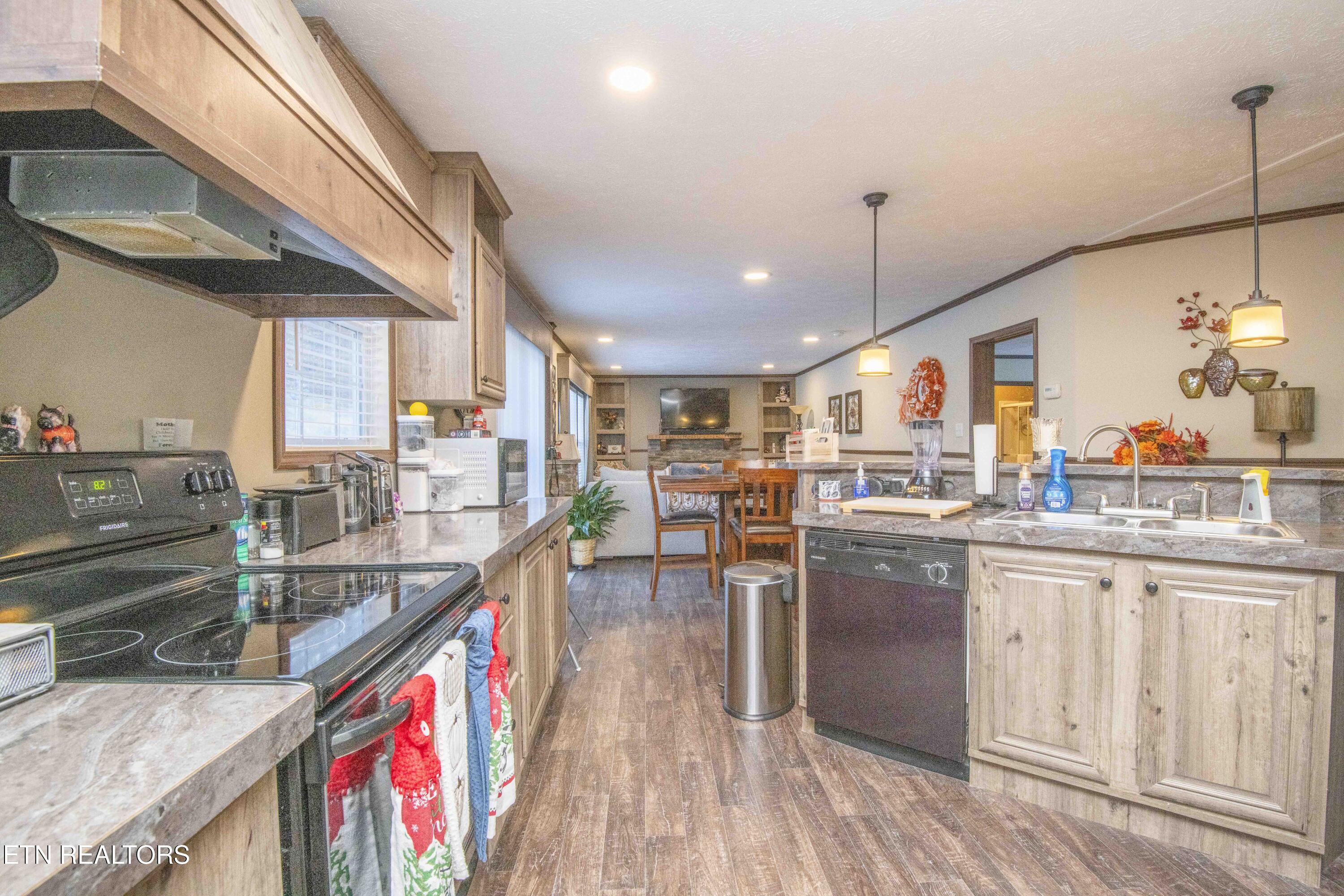153 Powder House Rd