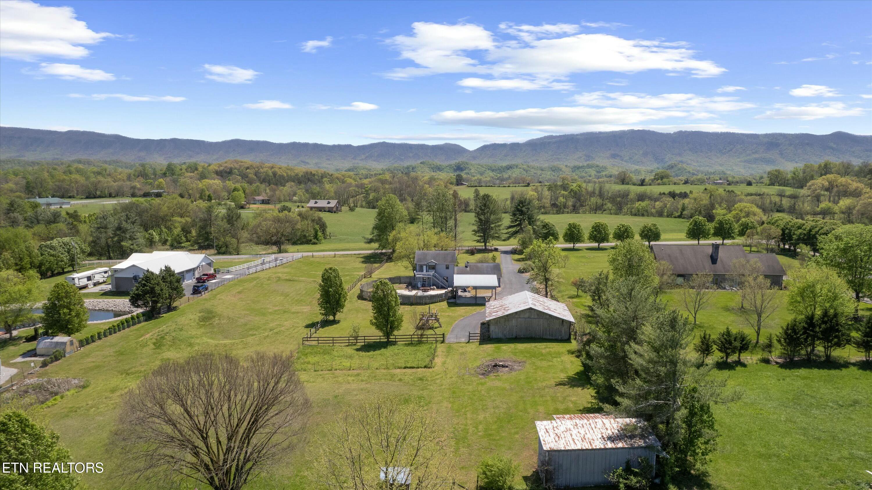 1418 Jeffries Hollow Rd
