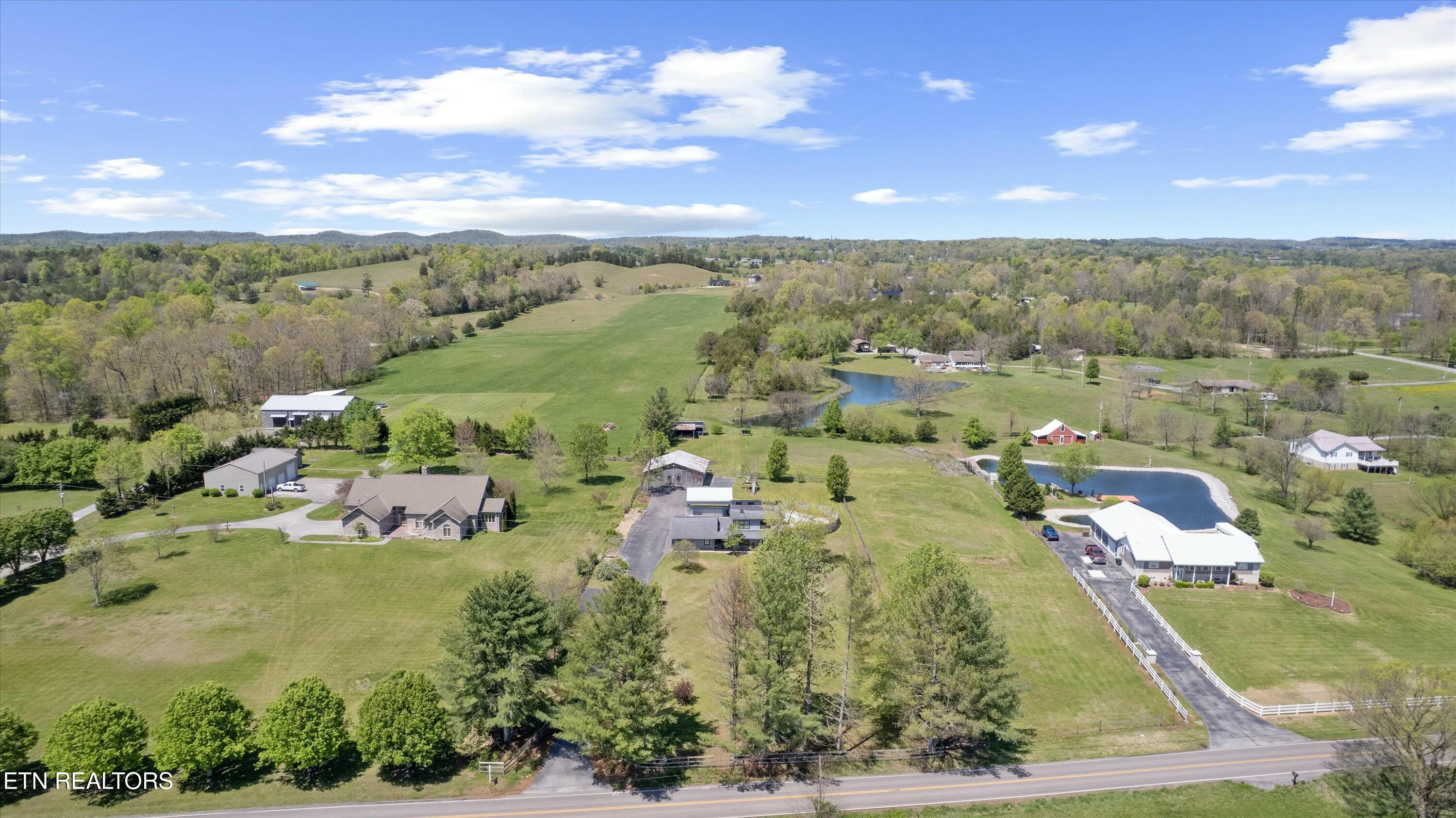 1418 Jeffries Hollow Rd