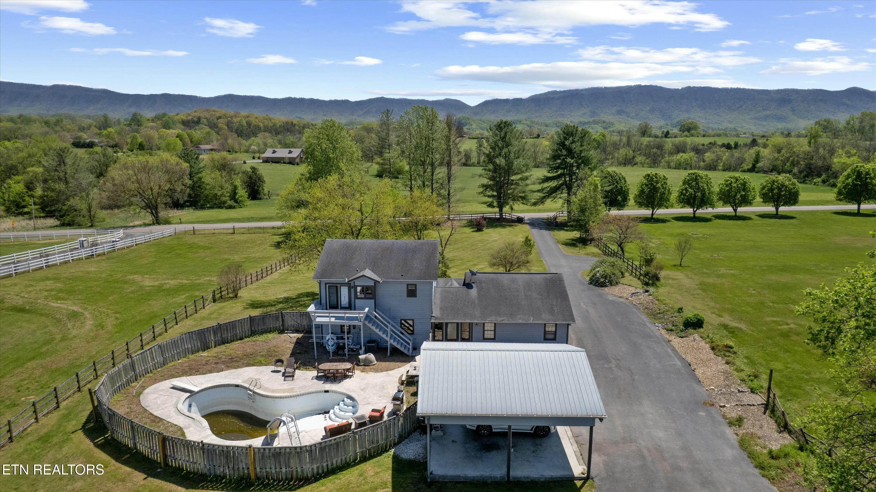 1418 Jeffries Hollow Rd