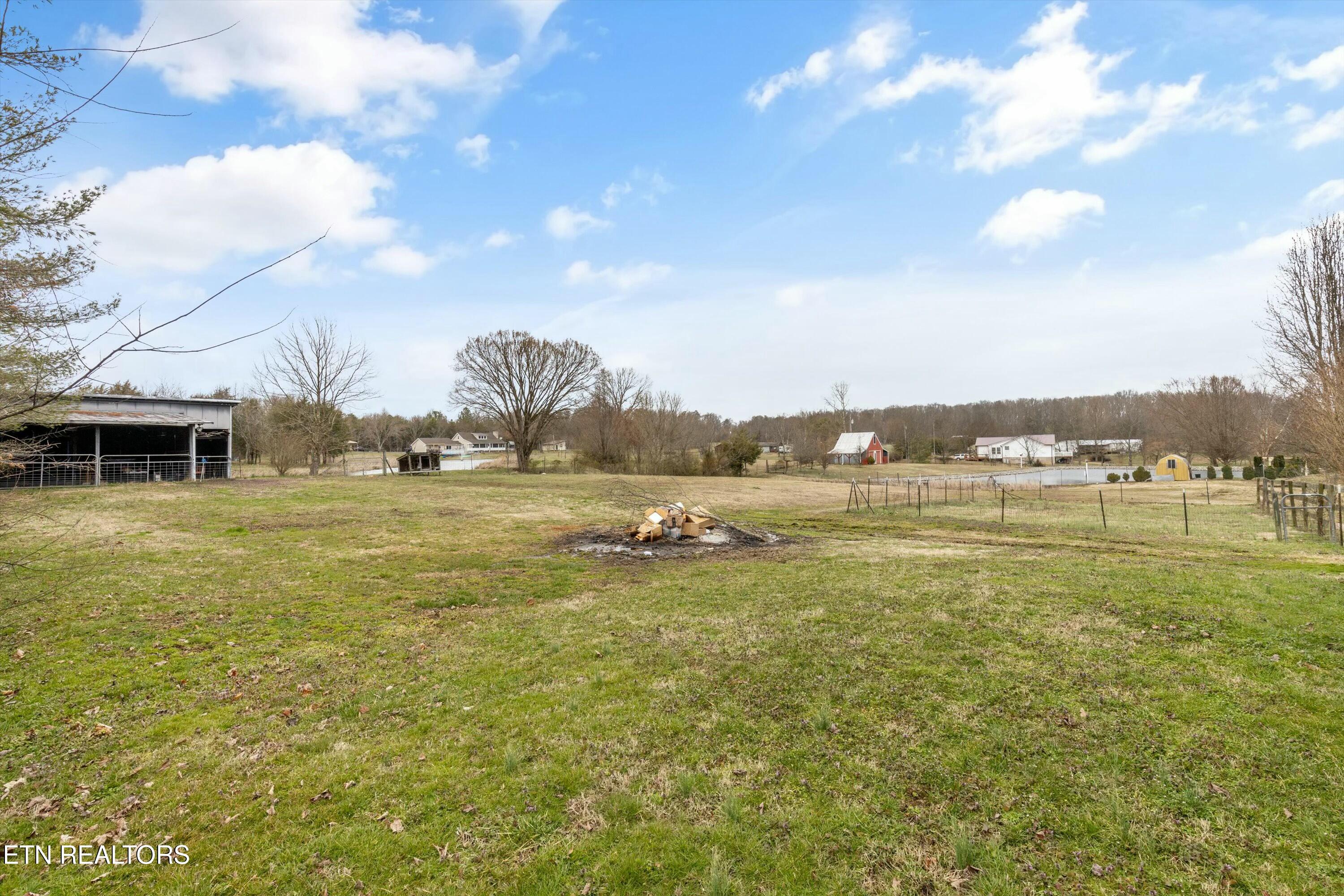 1418 Jeffries Hollow Rd