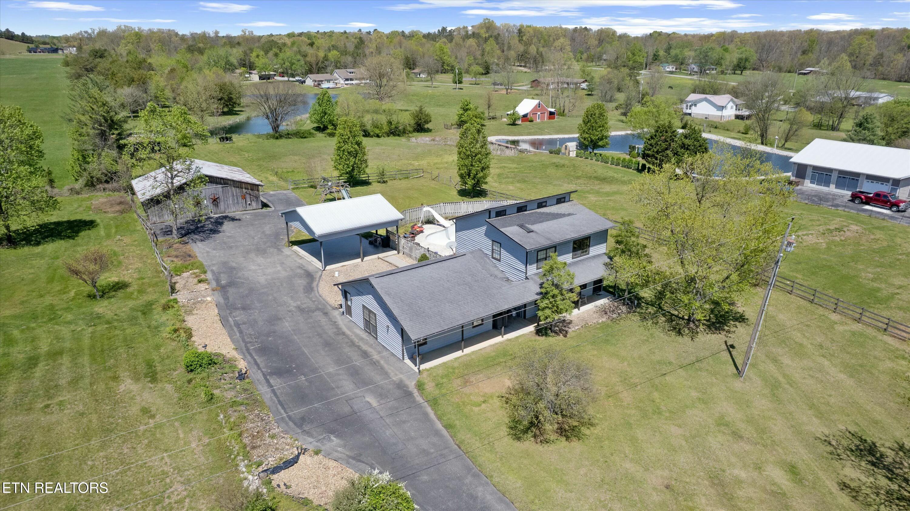 1418 Jeffries Hollow Rd