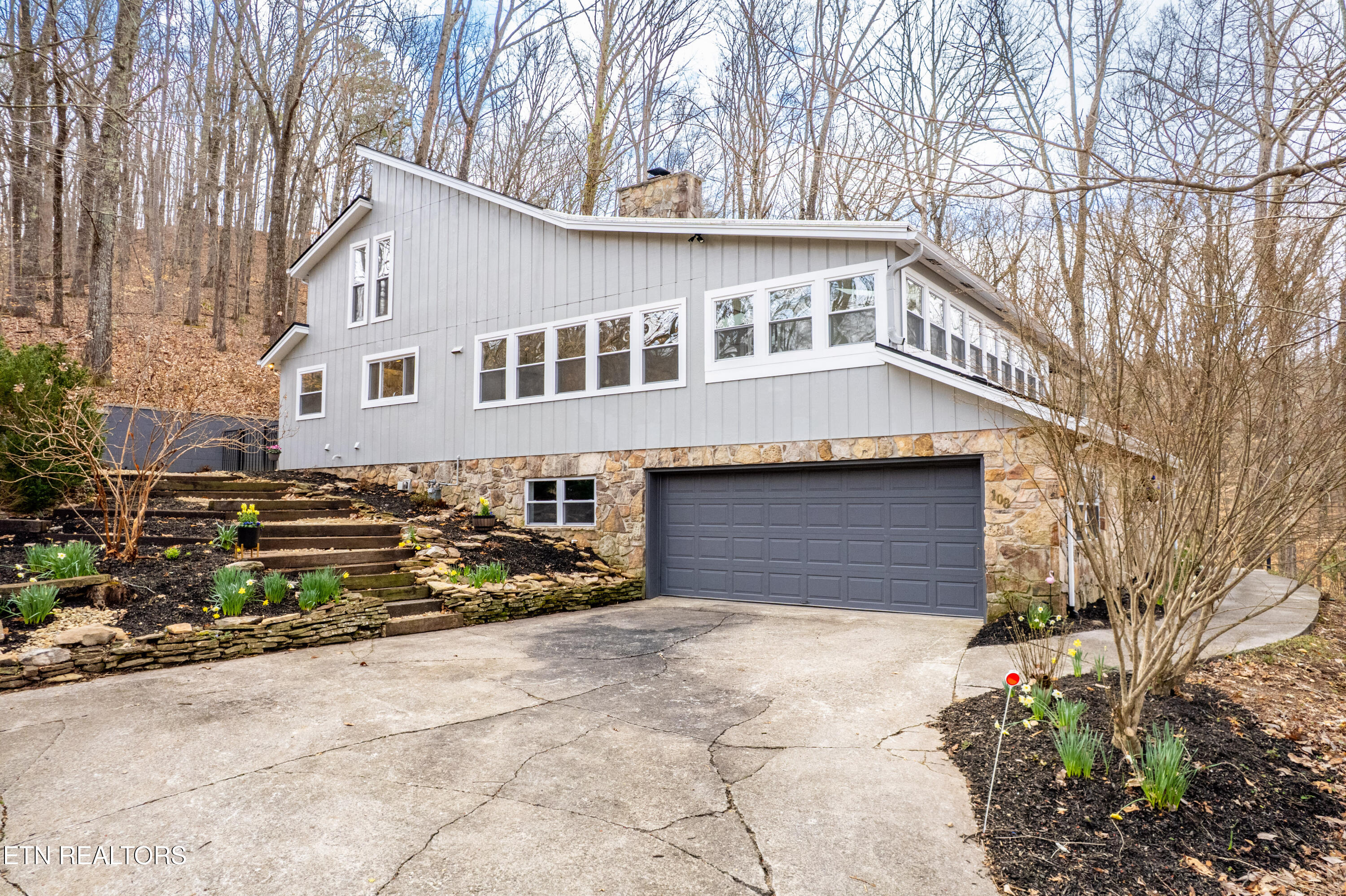 108 Barrington Drive