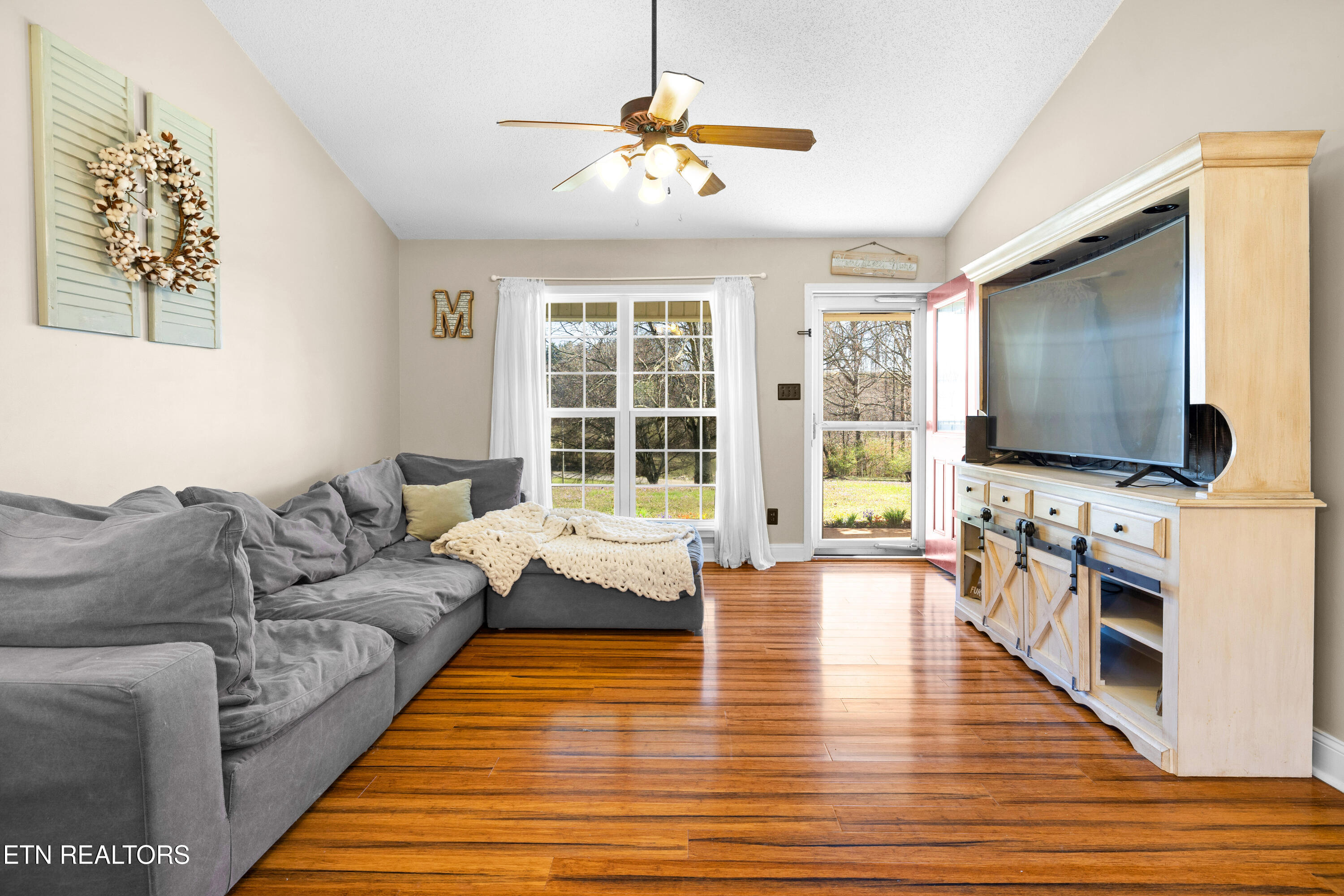1474 Sheets Hollow Rd
