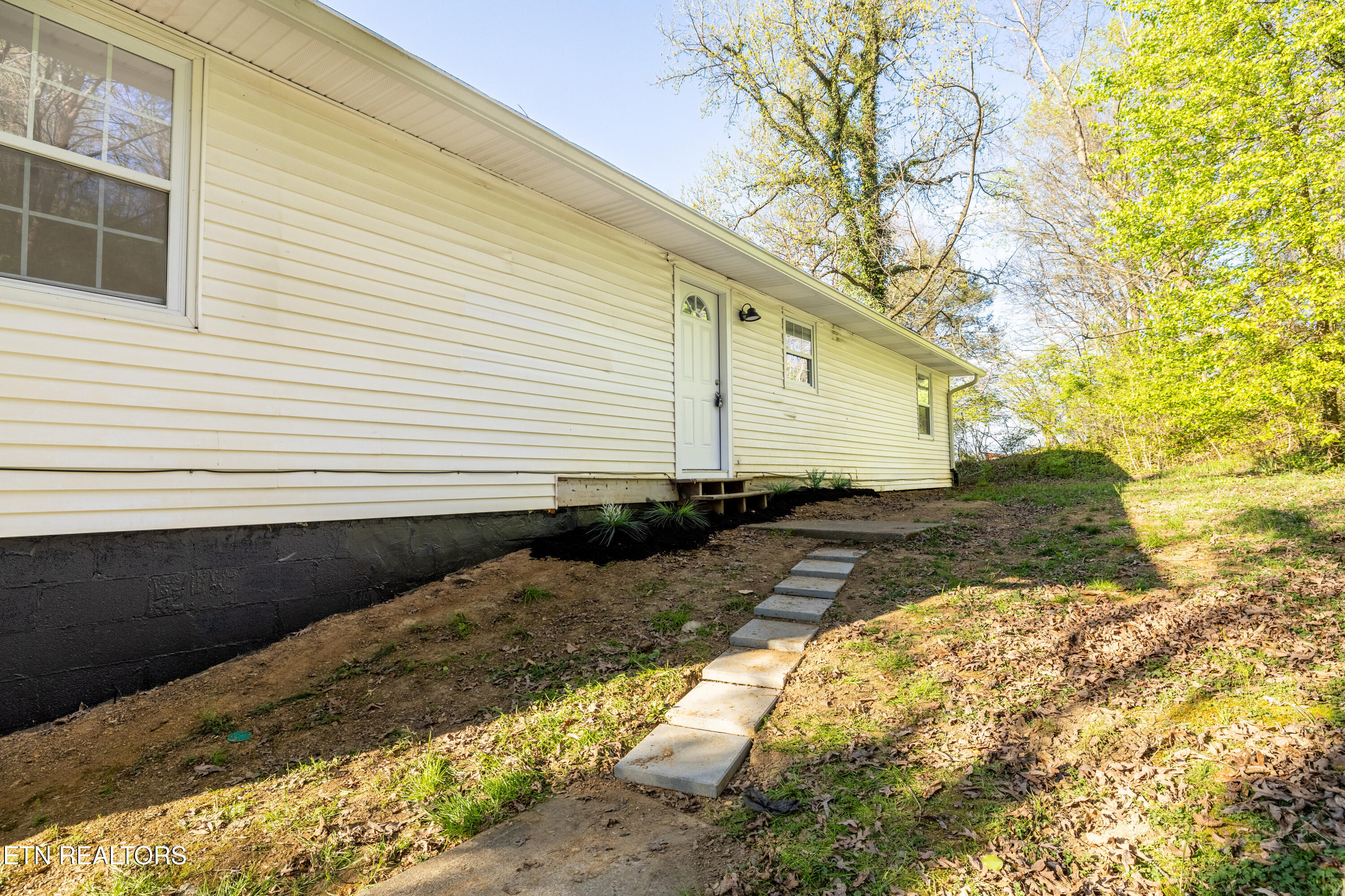 621 Wallace Harris Ave