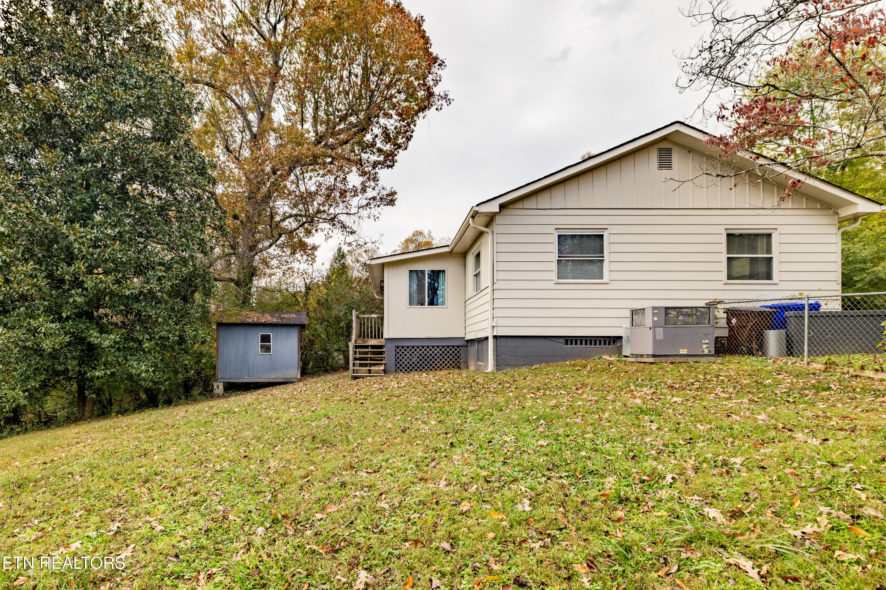 105 Cedar Lane