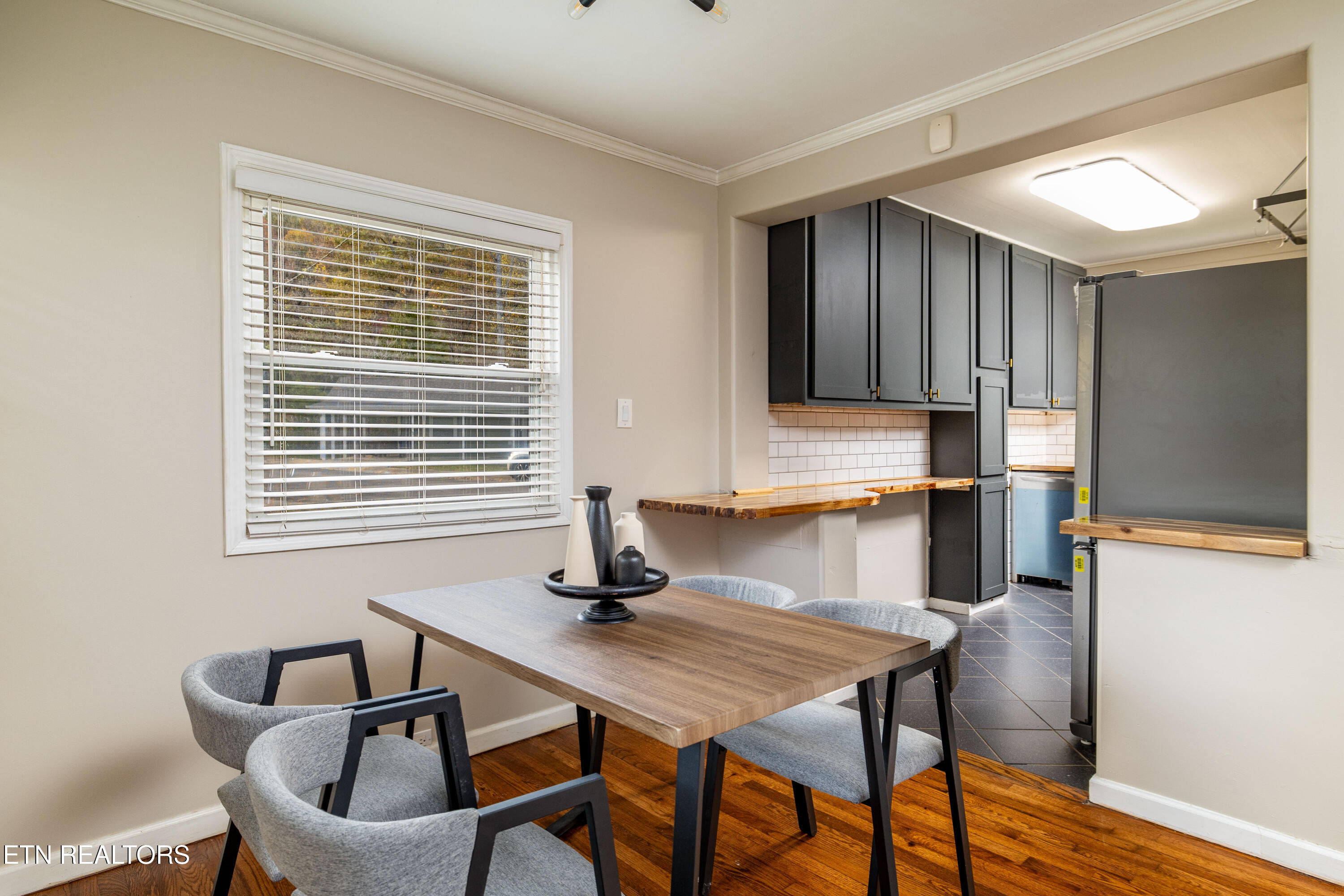 105 Cedar Lane