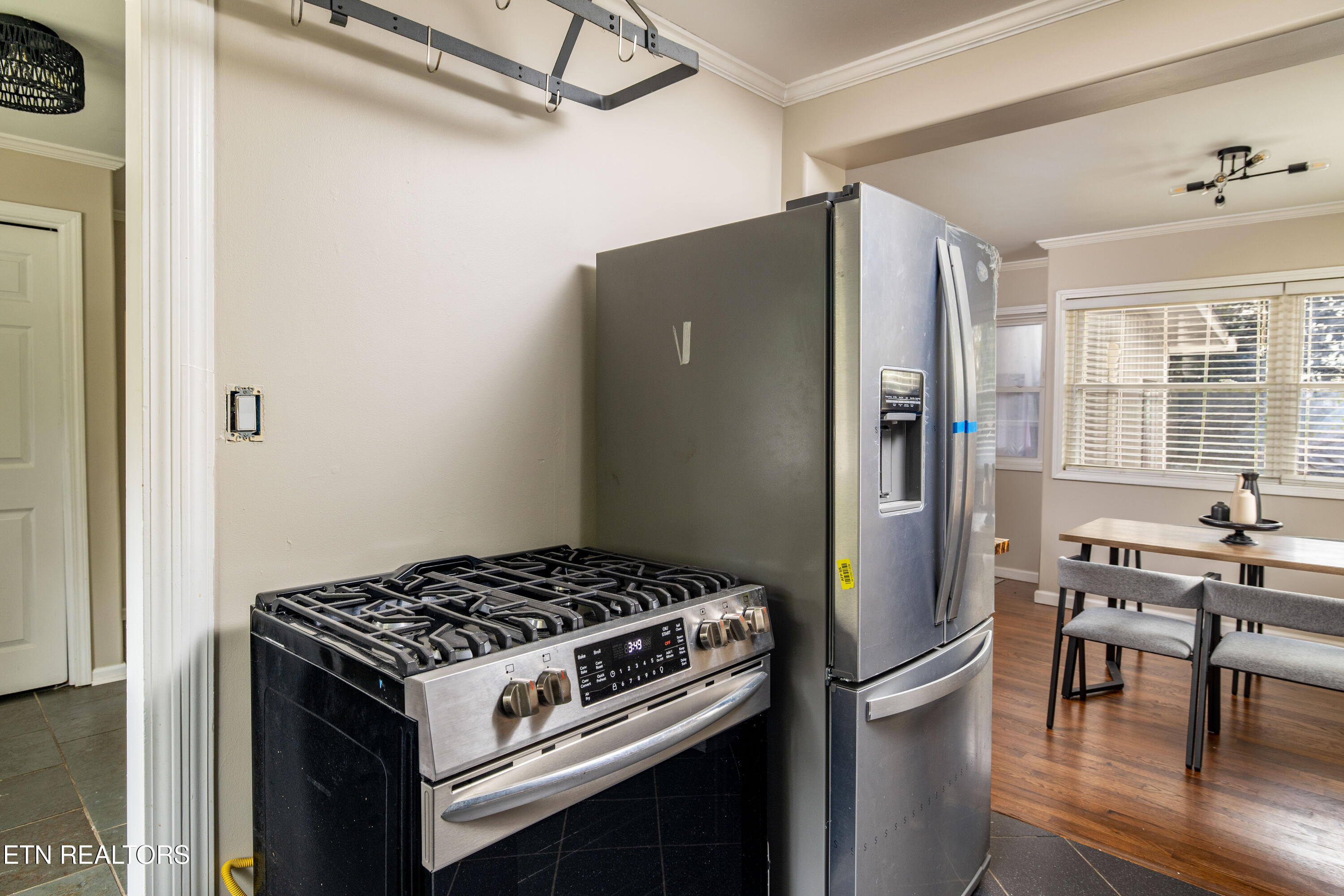 105 Cedar Lane
