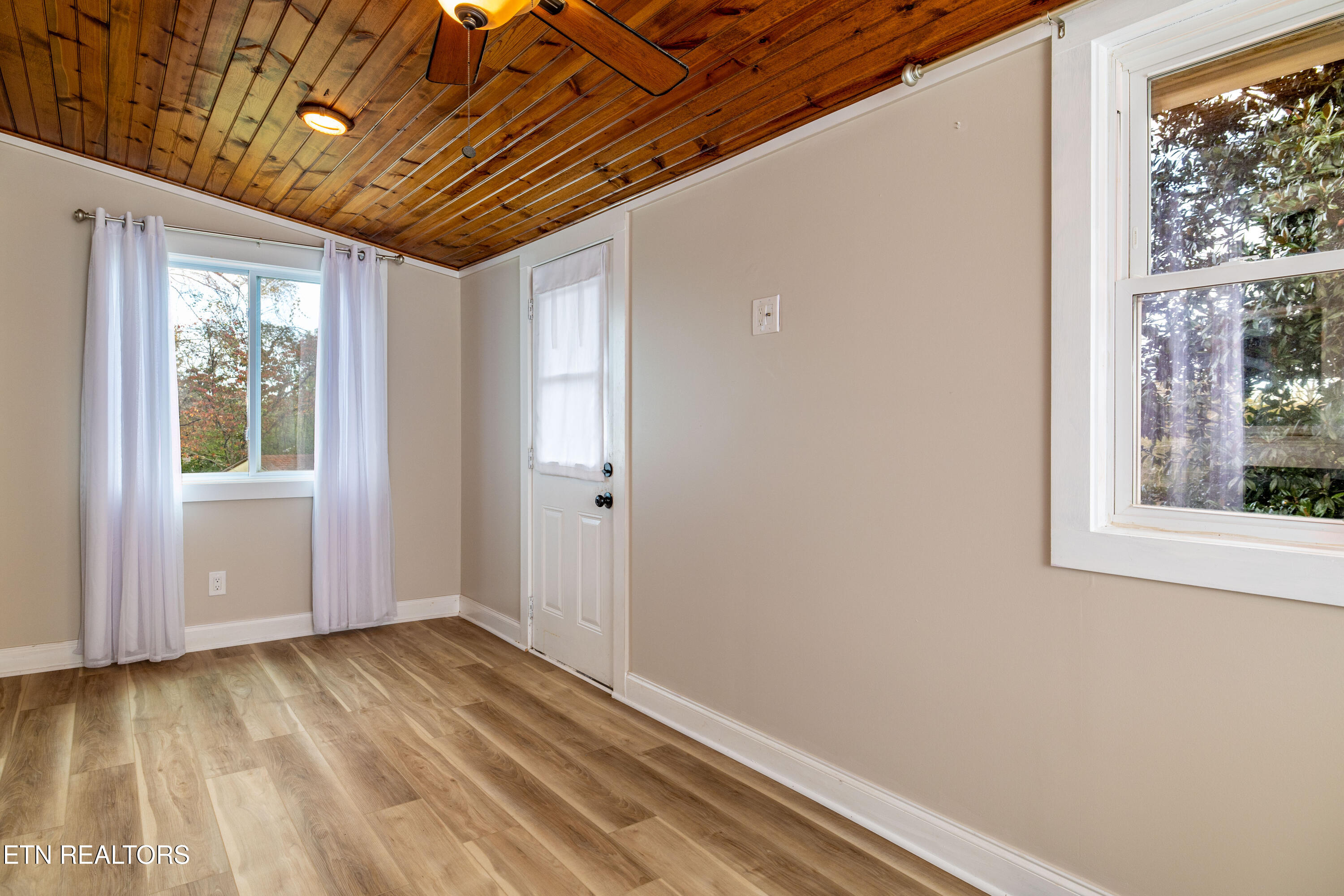 105 Cedar Lane