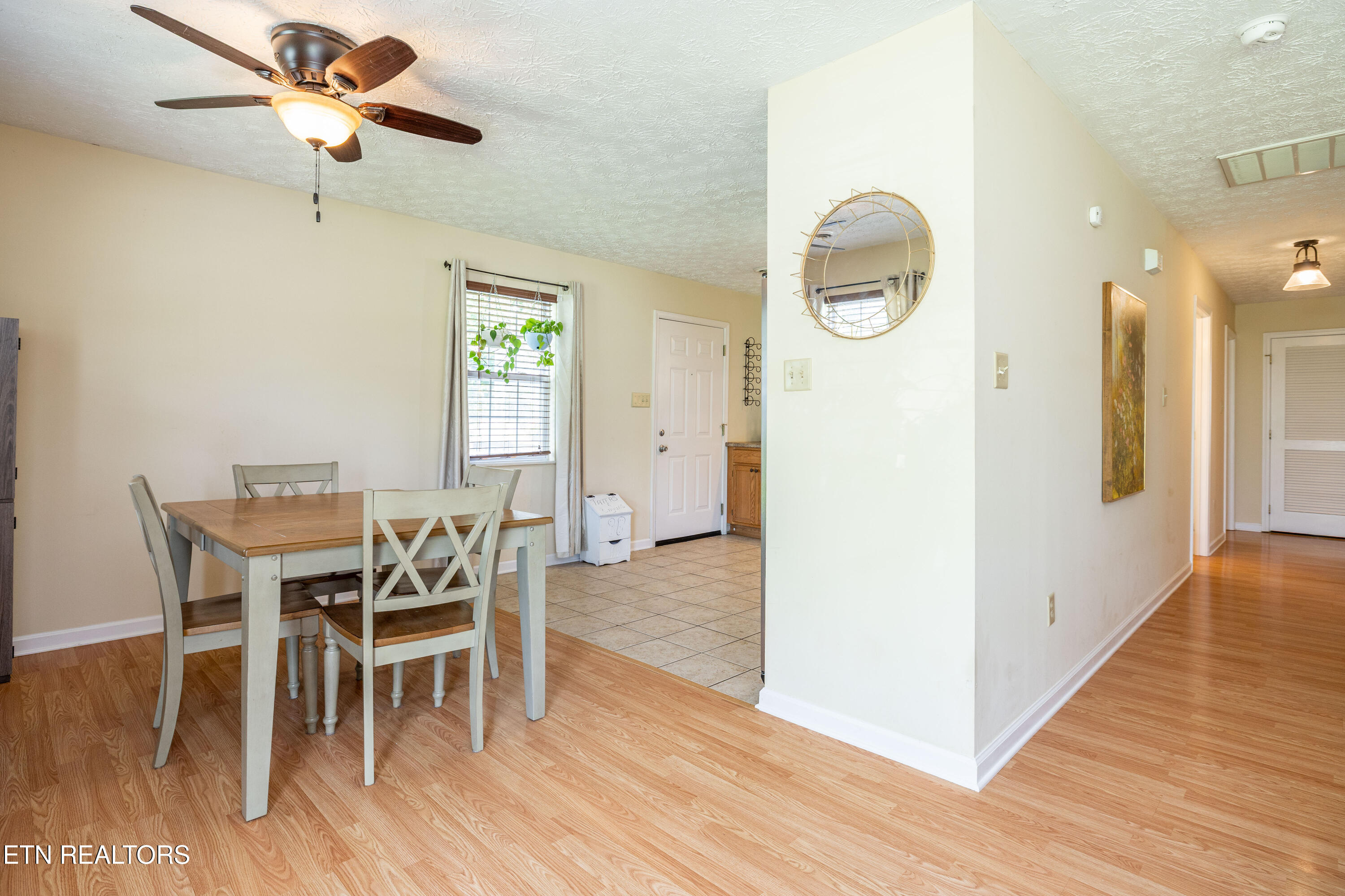4737 Carver Rd