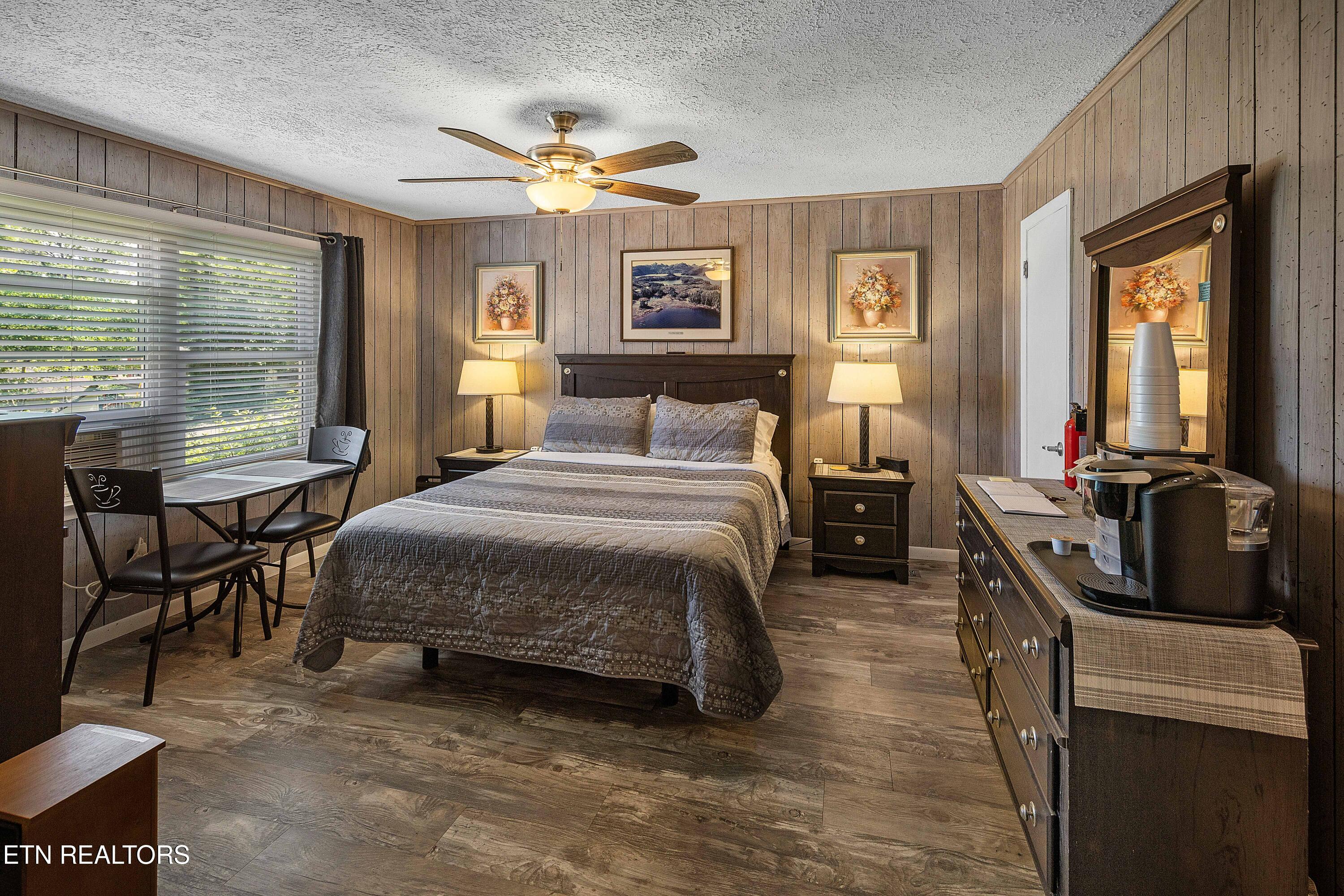 2231 Holbrook Drive