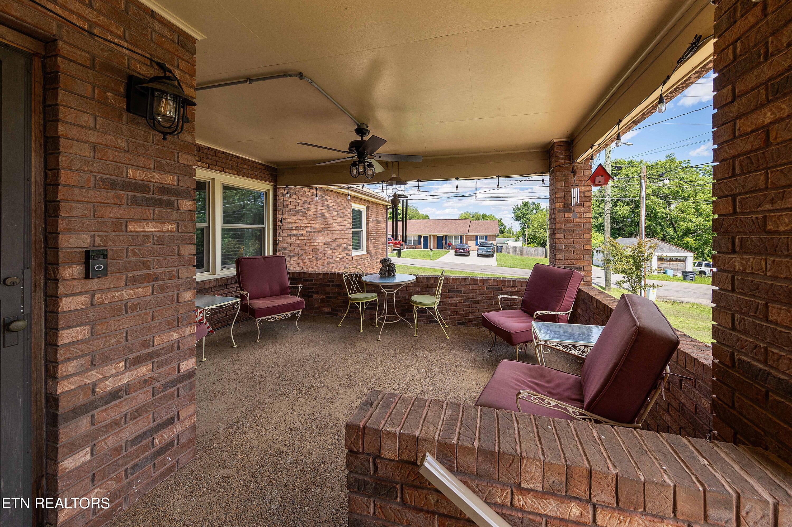 2231 Holbrook Drive