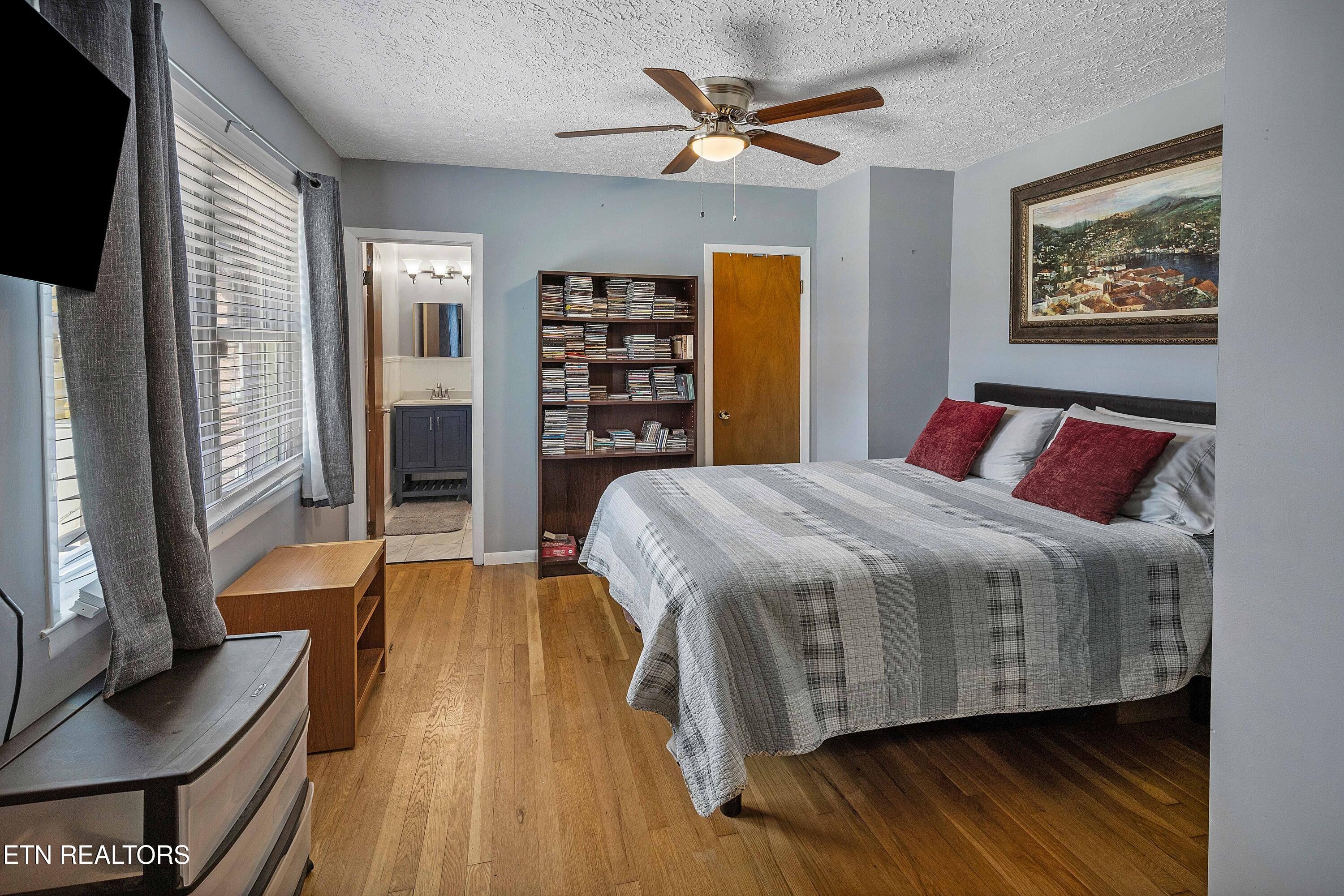 2231 Holbrook Drive