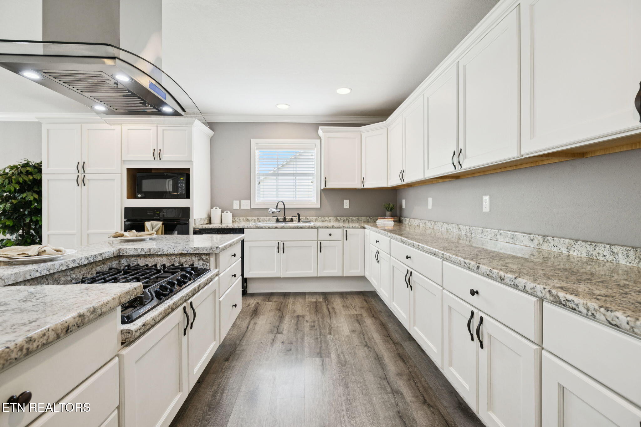 931 Sugarwood Drive