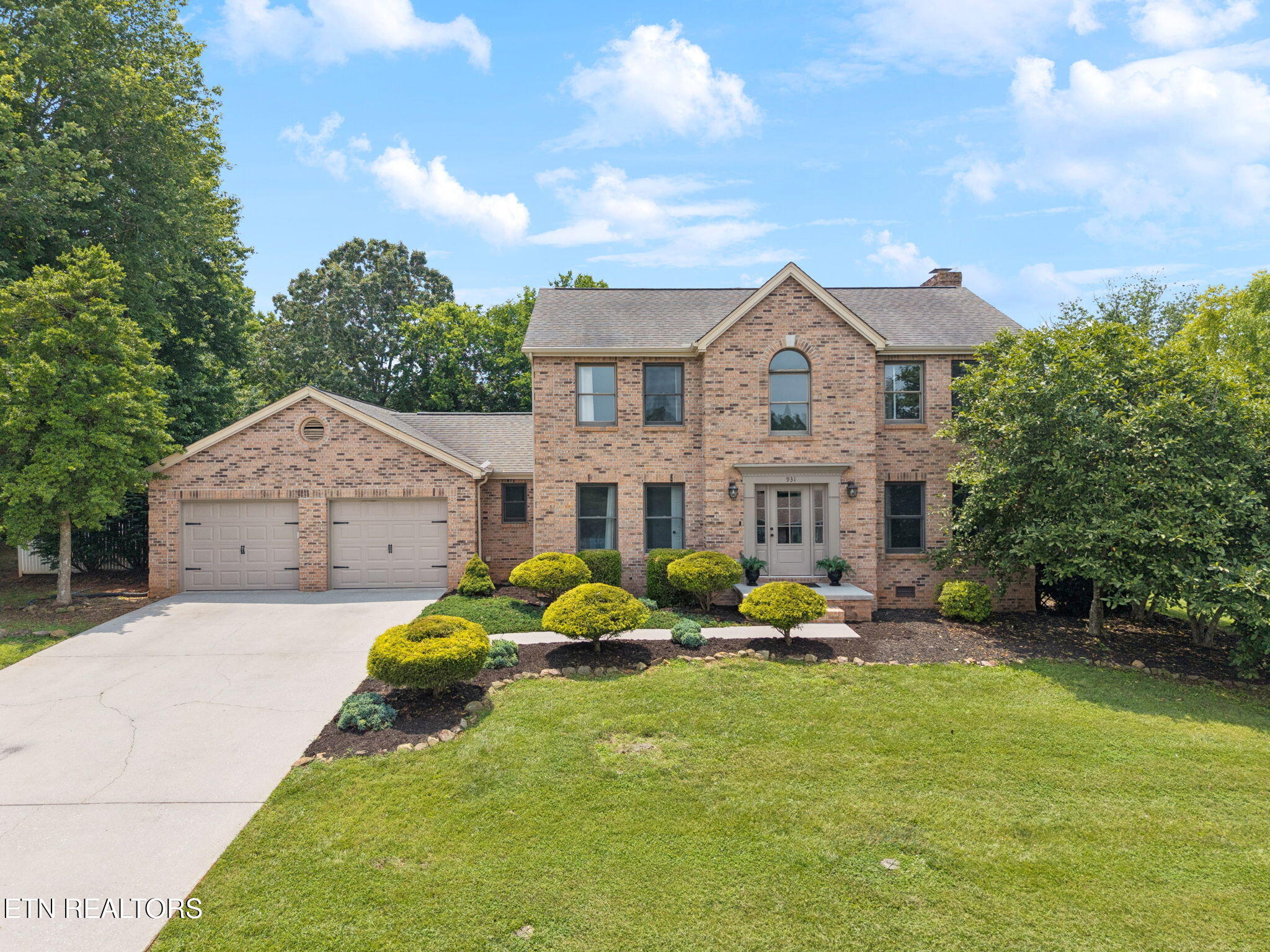 931 Sugarwood Drive
