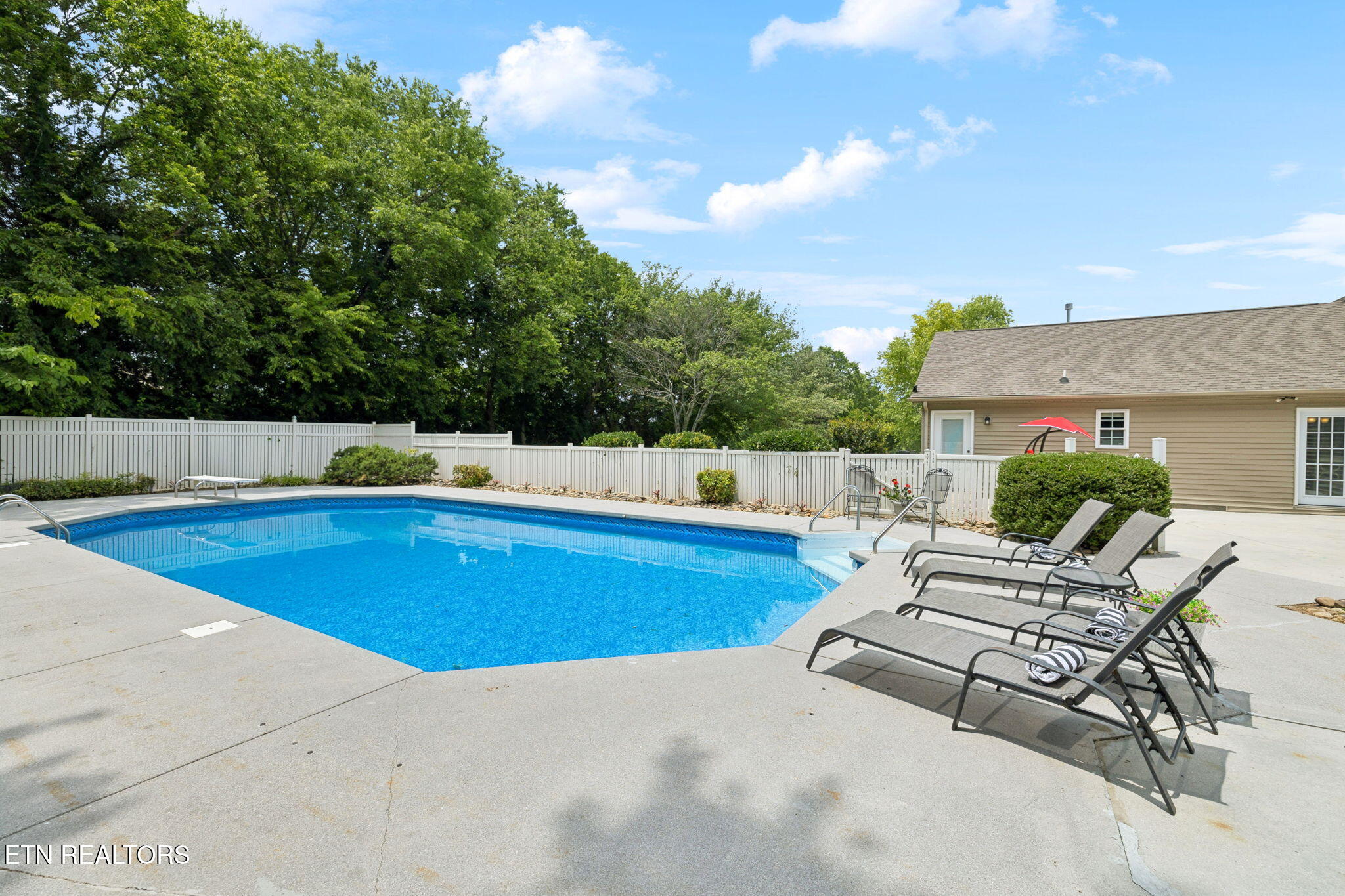 931 Sugarwood Drive