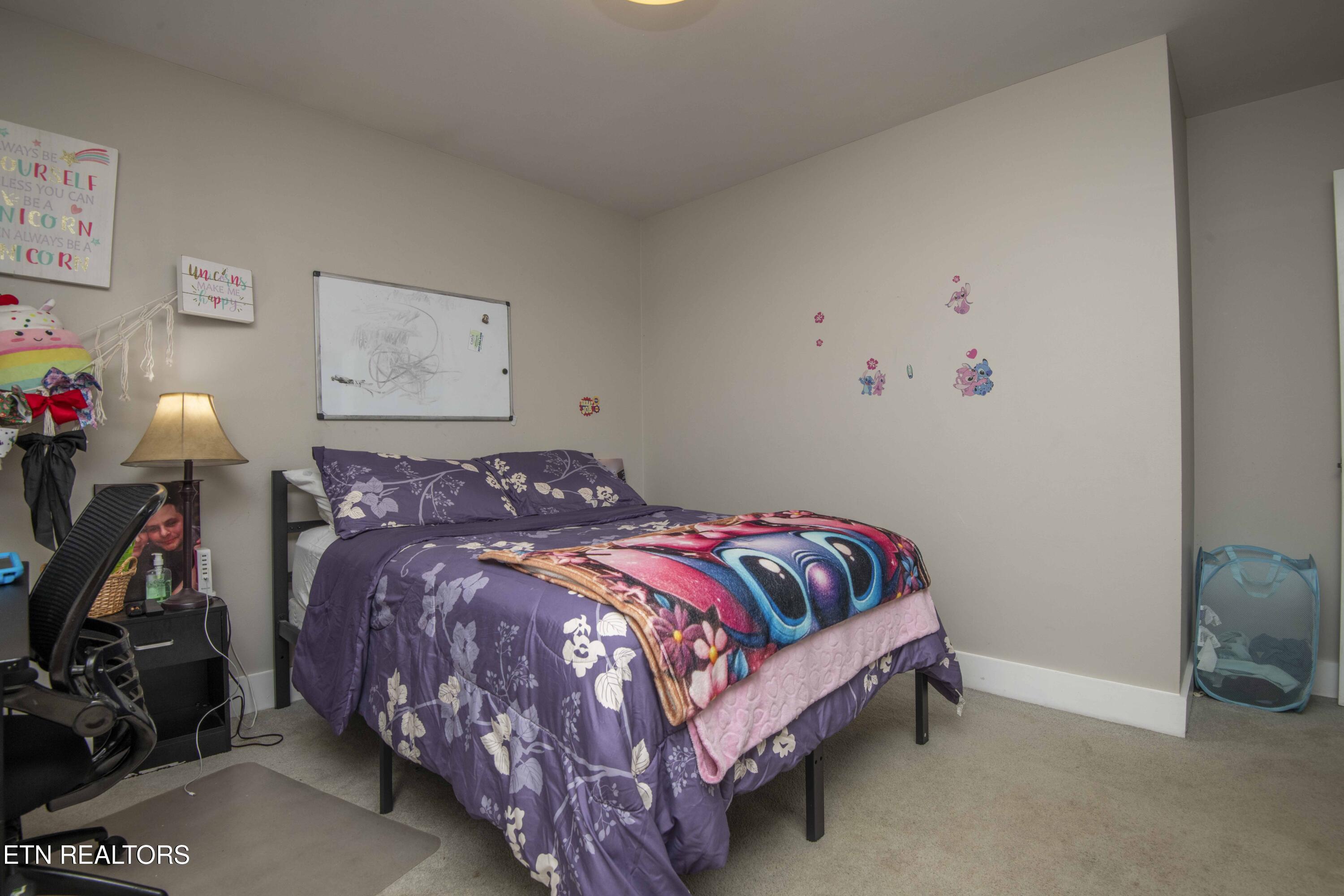 1104 Remington Rd
